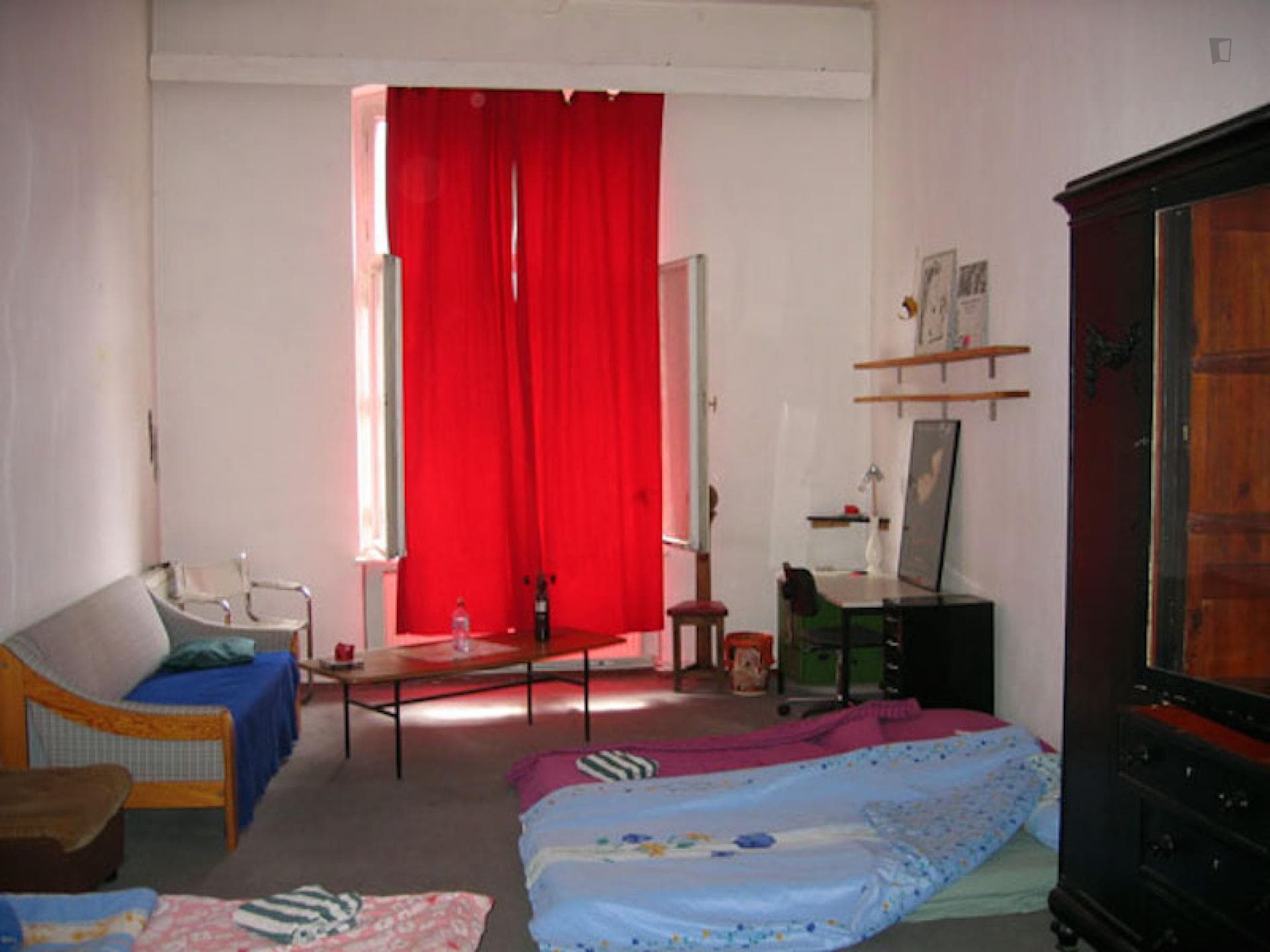 Nice single bedroom in a 5-bedroom apartment, in Mitte photo 1