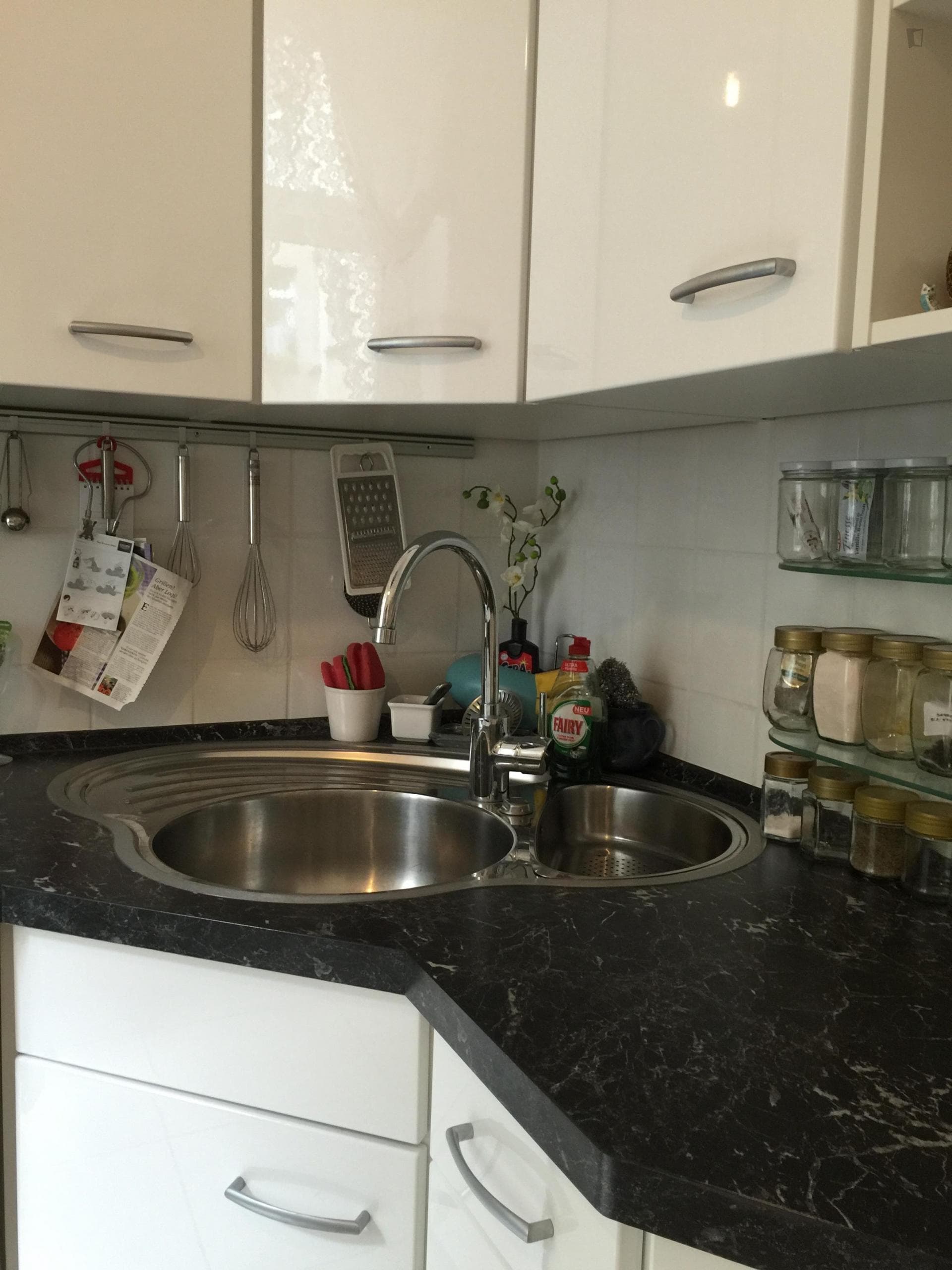 Great looking double bedroom in Wilmersdorf photo 1