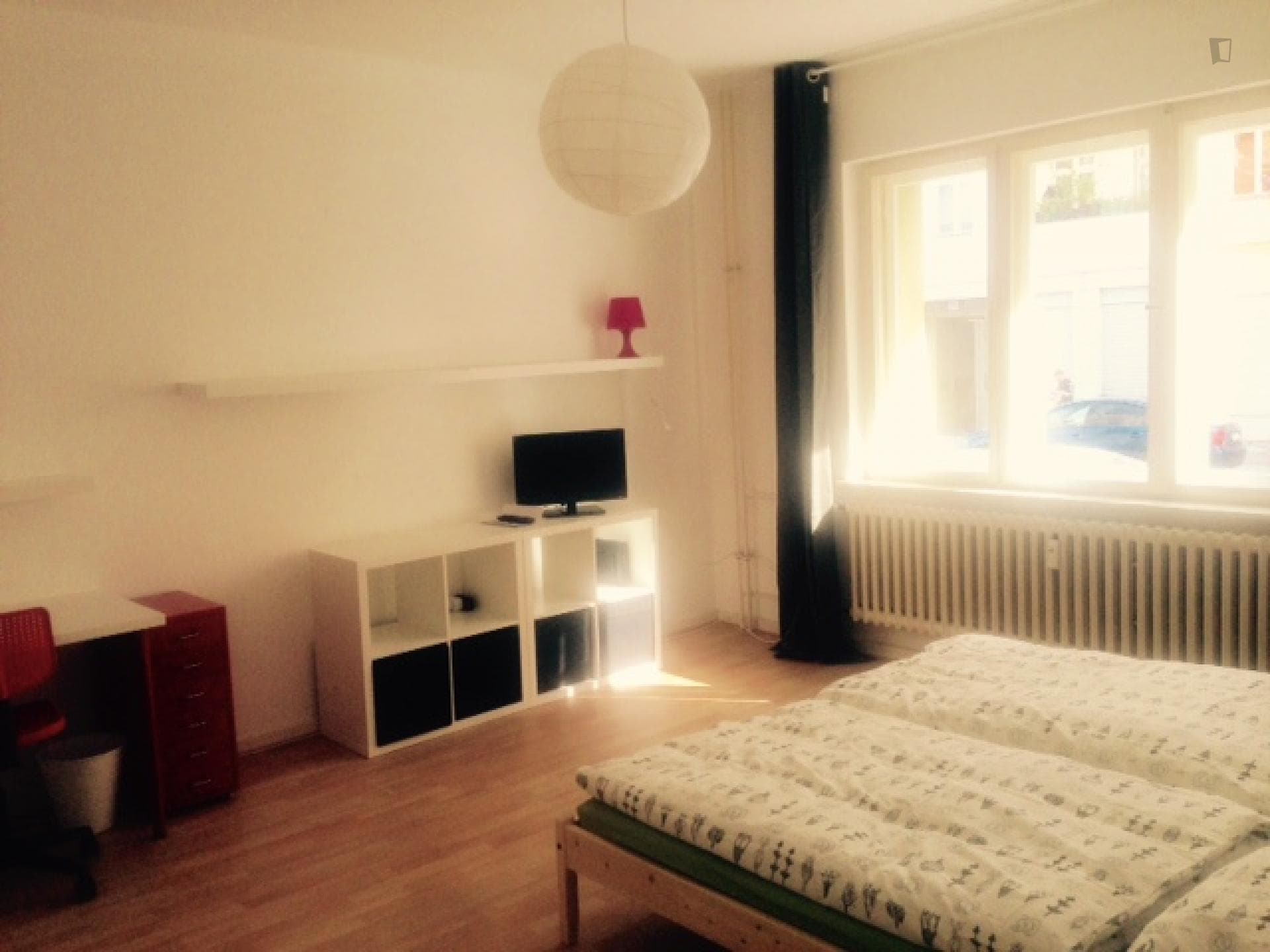 Comfy 1-bedroom flat near U-Bhf Nauener Platz metro station photo 1