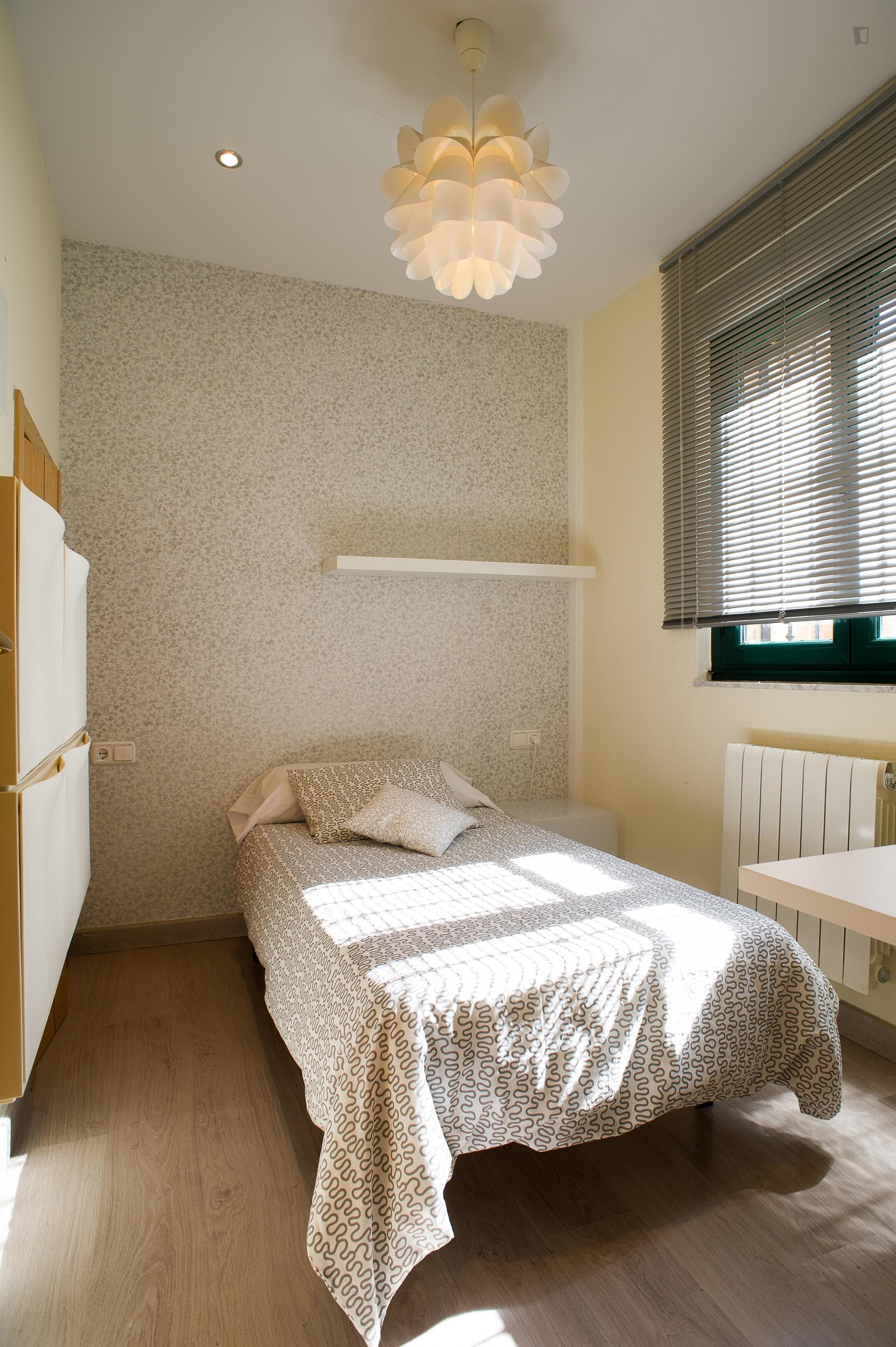 Marvellous single bedroom near Universidad de Salamanca photo 1