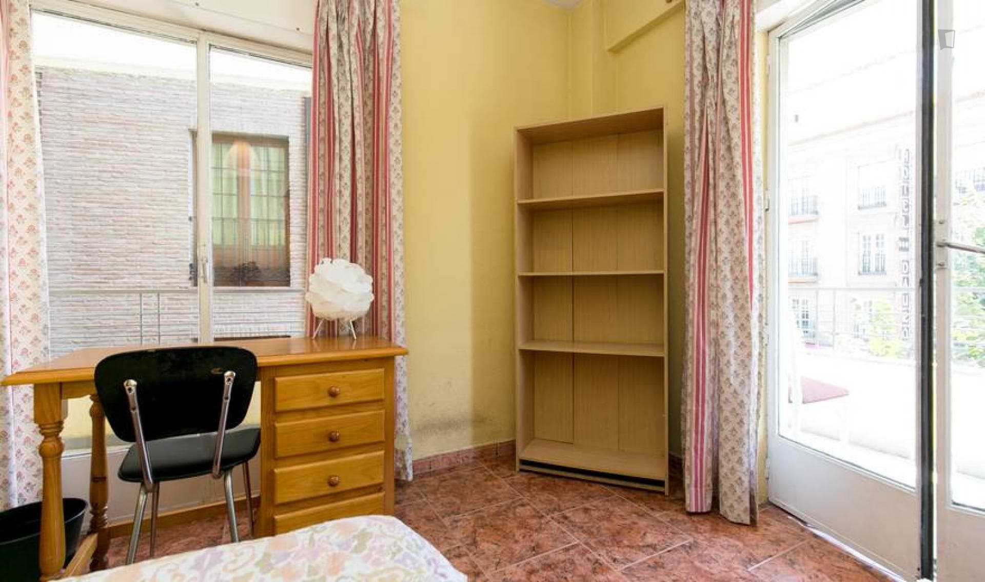 Pleasant single bedroom not far from Parque García Lorca photo 1