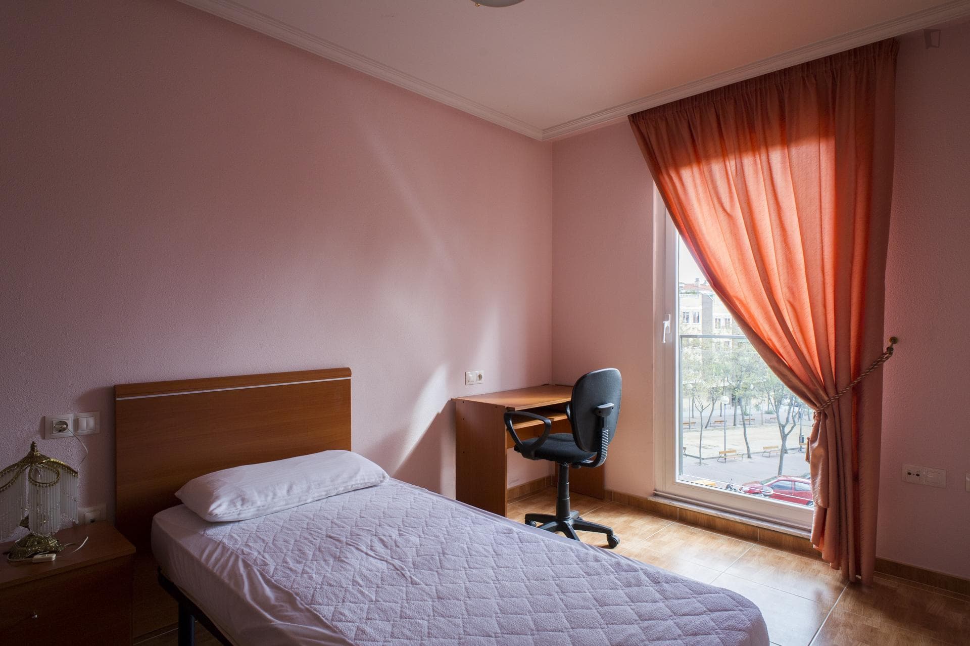 Neat single bedroom near the Plaza Mancha photo 1