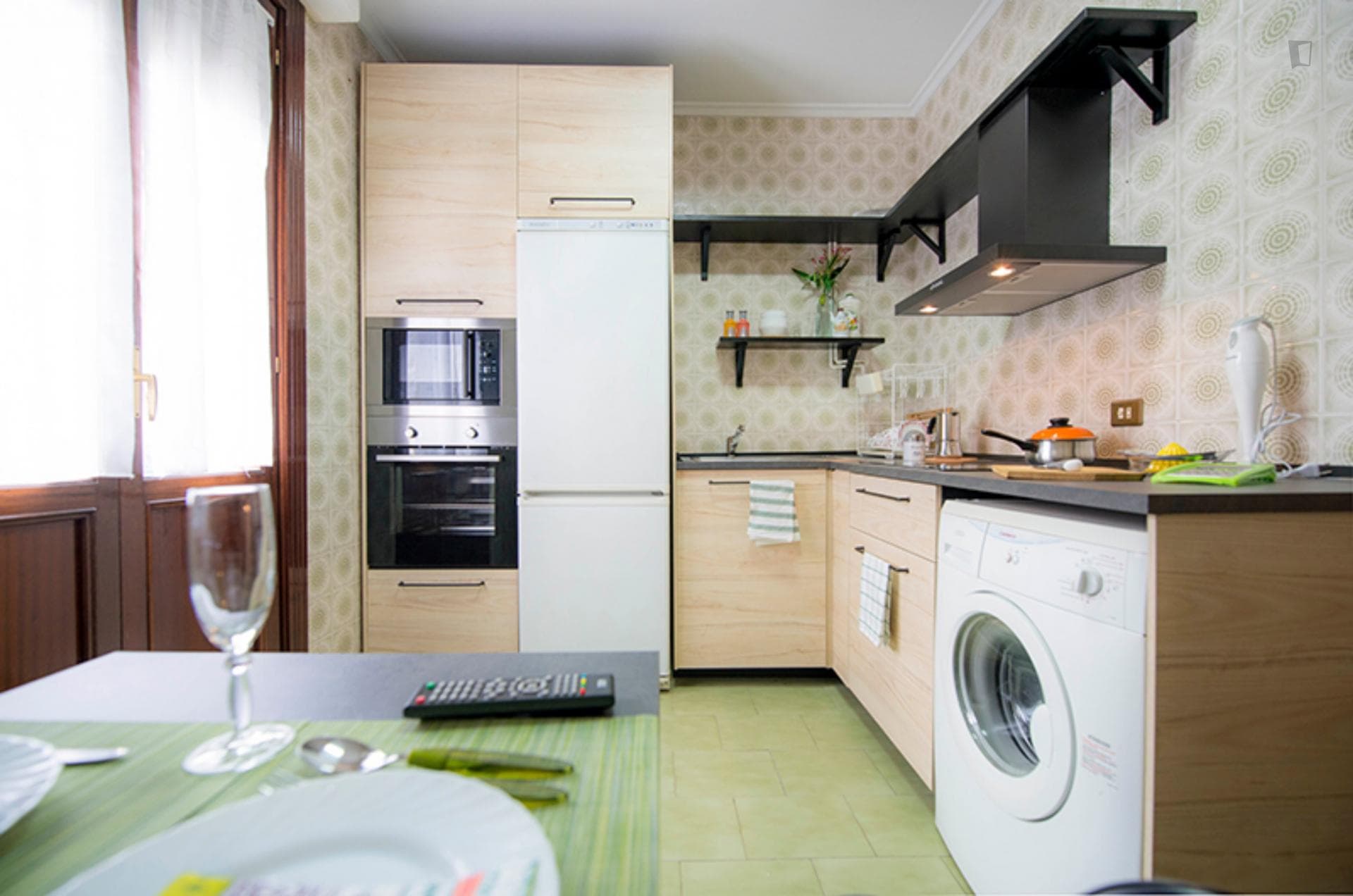 Cozy double bedroom close to Plaza de Indautxu photo 1