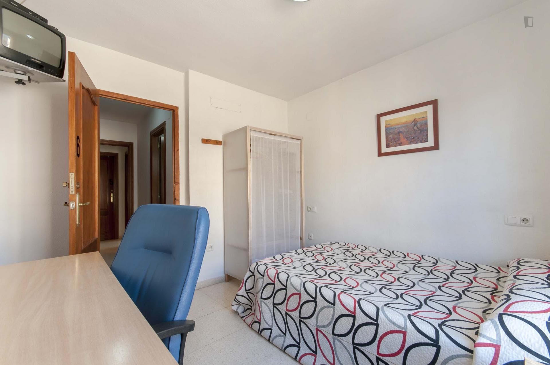 Property photo thumbnail