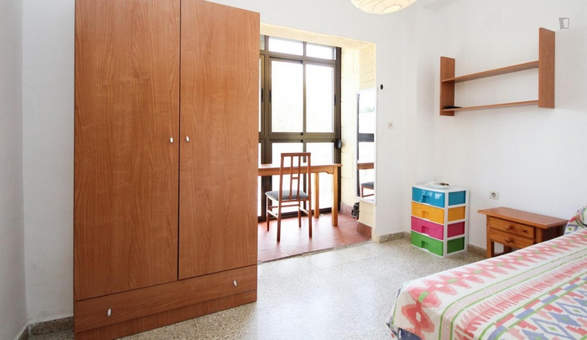 Large single bedroom close to Facultad de Ciencias of Granada University photo 1