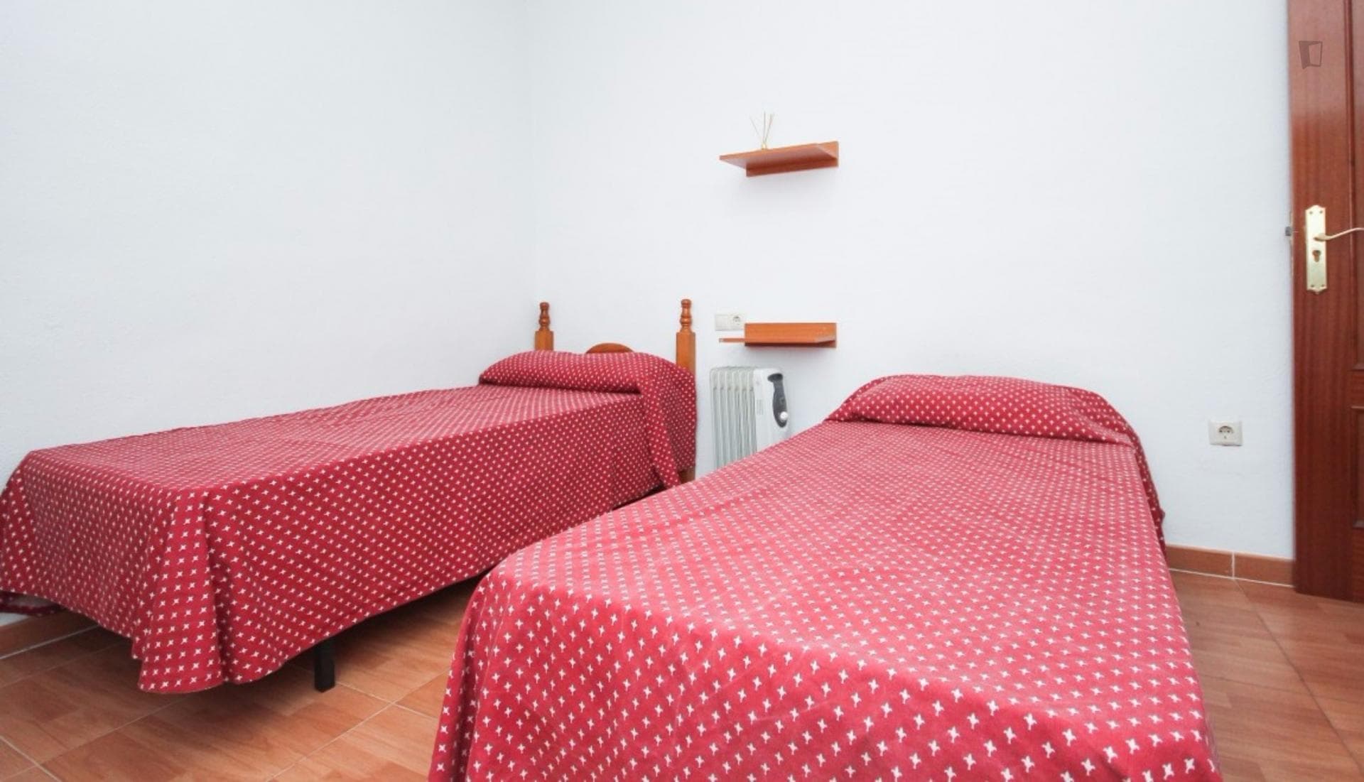 Inviting single bedroom near Parque García Lorca photo 1