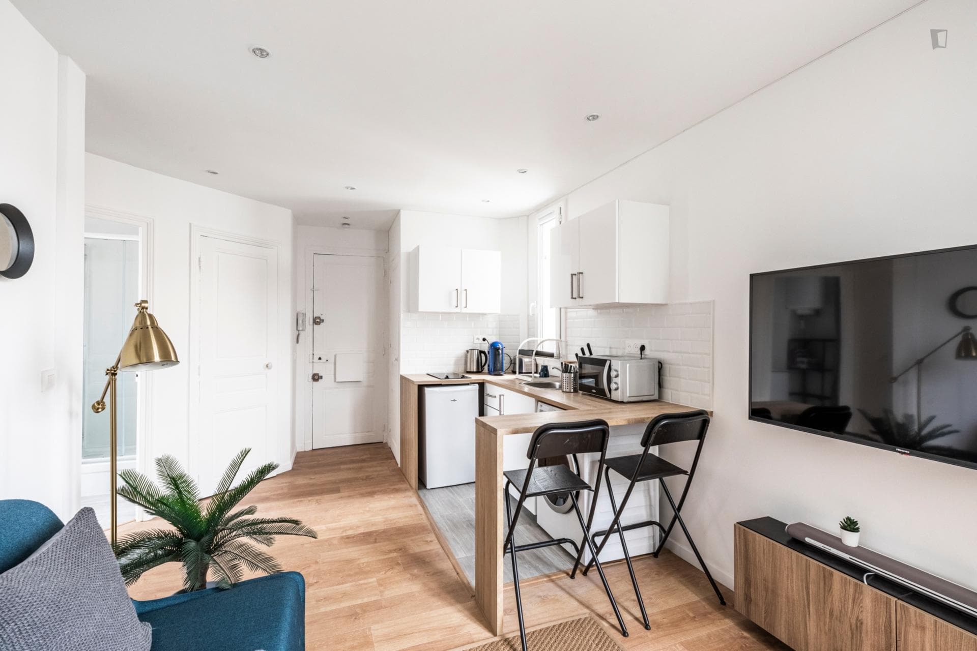 Property photo thumbnail