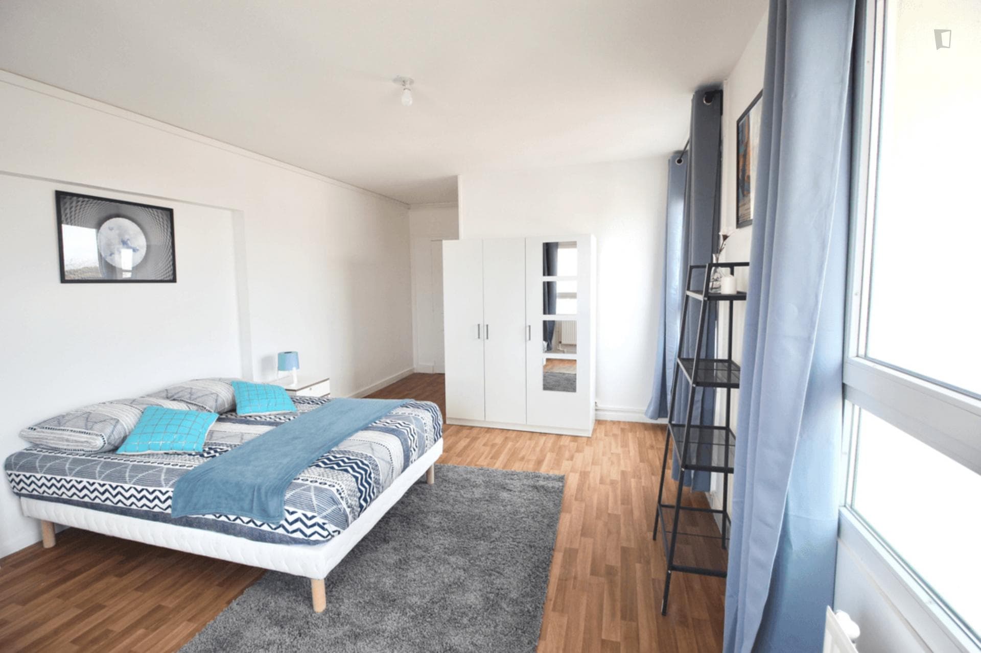 Very spacious and luminous bedroom - 22m² - PA39 photo 1