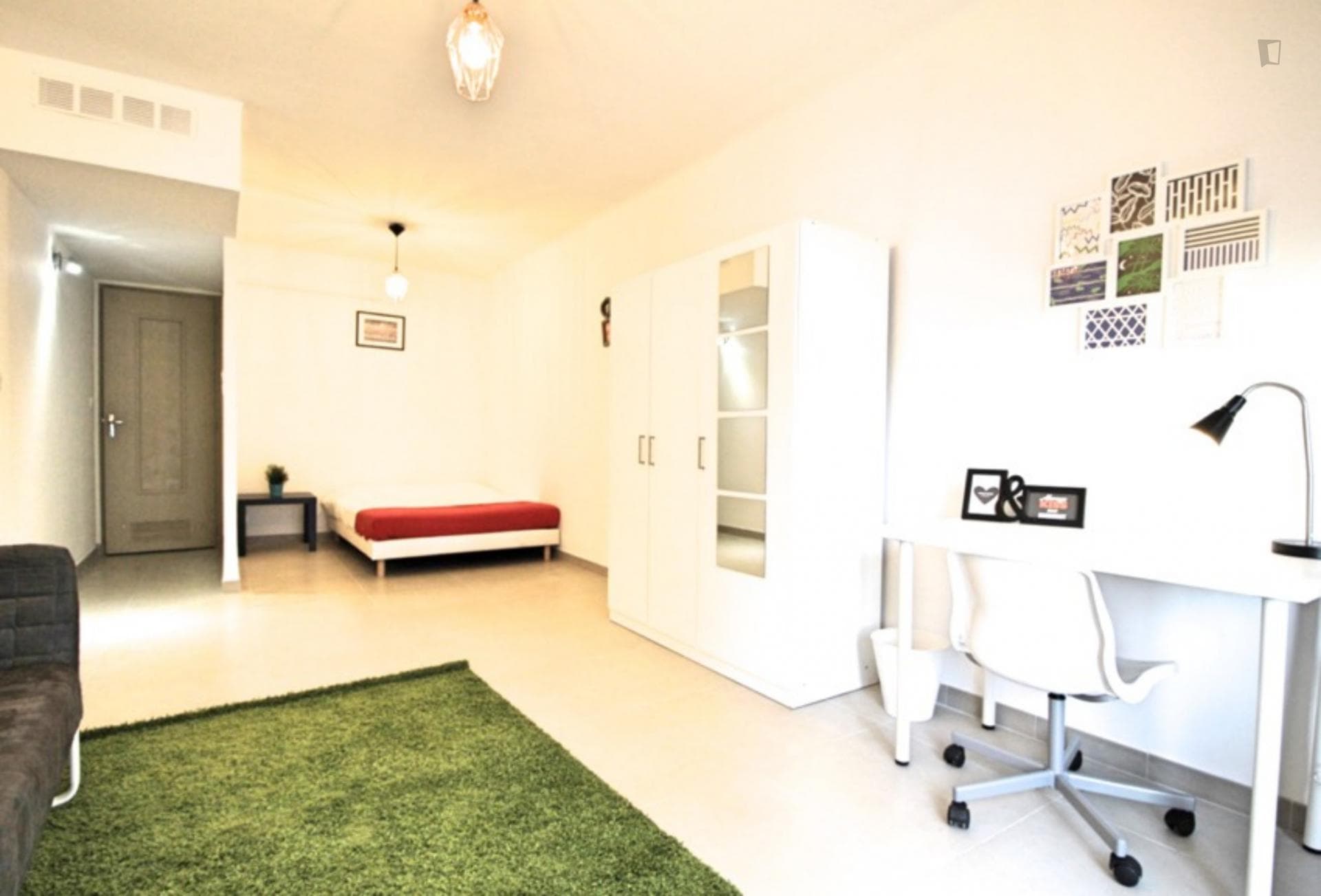 Large bright bedroom - 27m² - MA1 photo 1