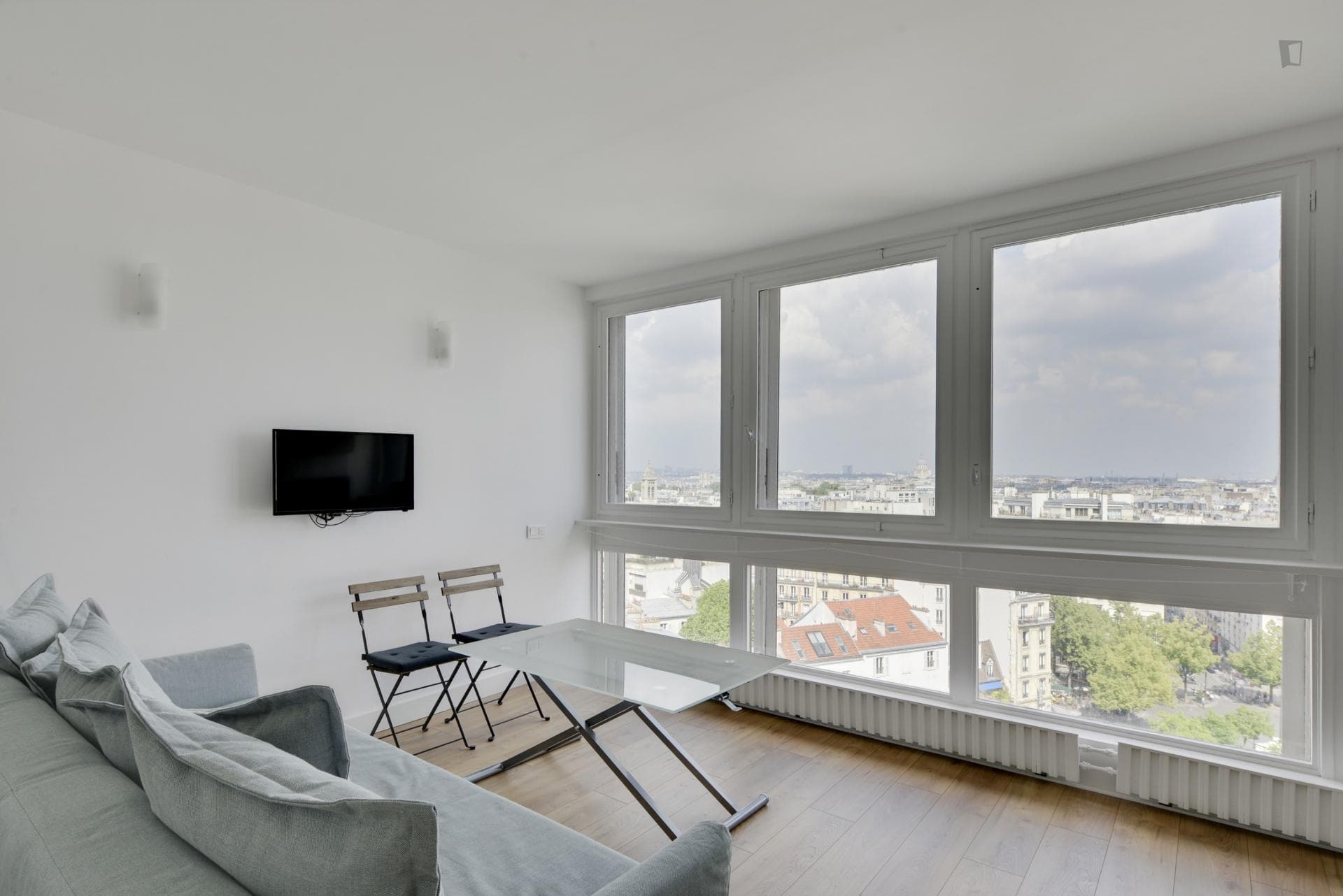 Property photo thumbnail