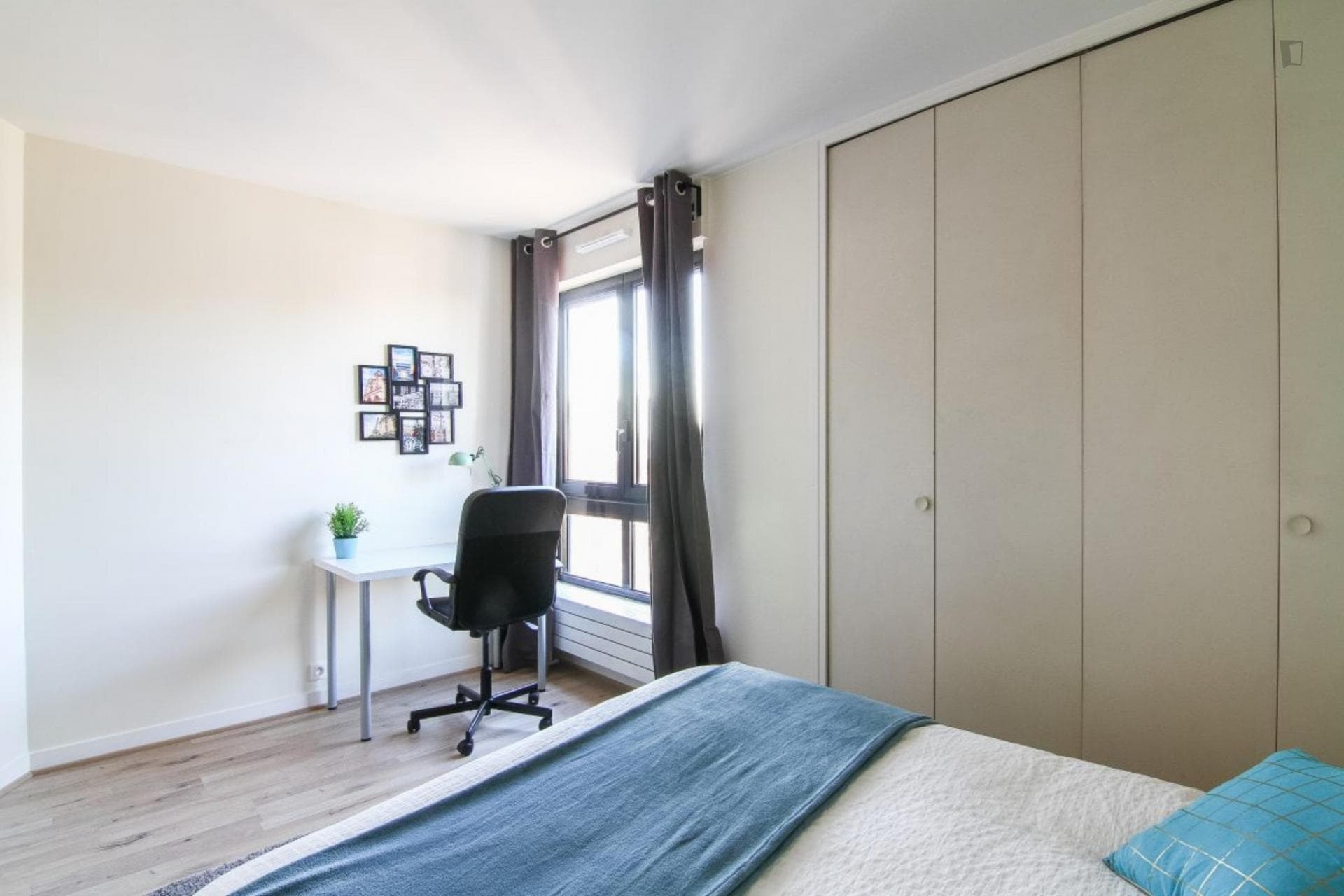Cosy and well appointed room - 13m² - RU18 photo 1
