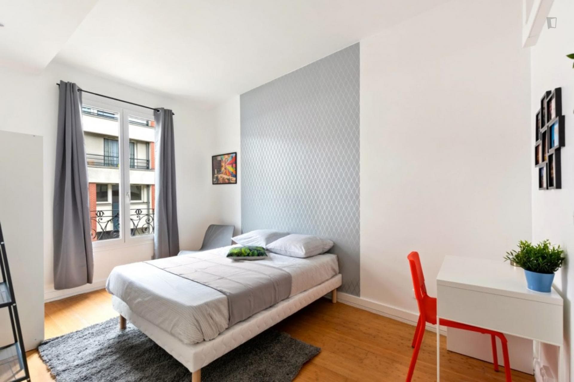 Comfortable and luminous room - 12m² - IV03 photo 1
