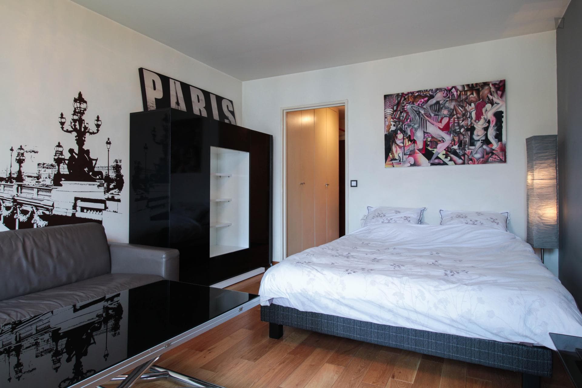 Beautiful 1-bedroom apartment in the Ternes neighbourhood photo 1