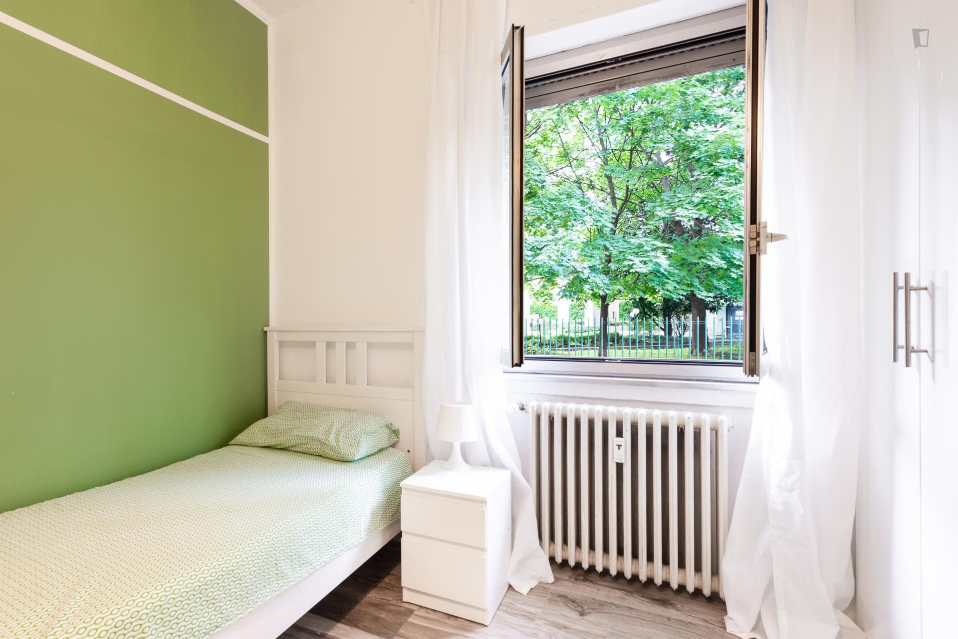 Property photo thumbnail