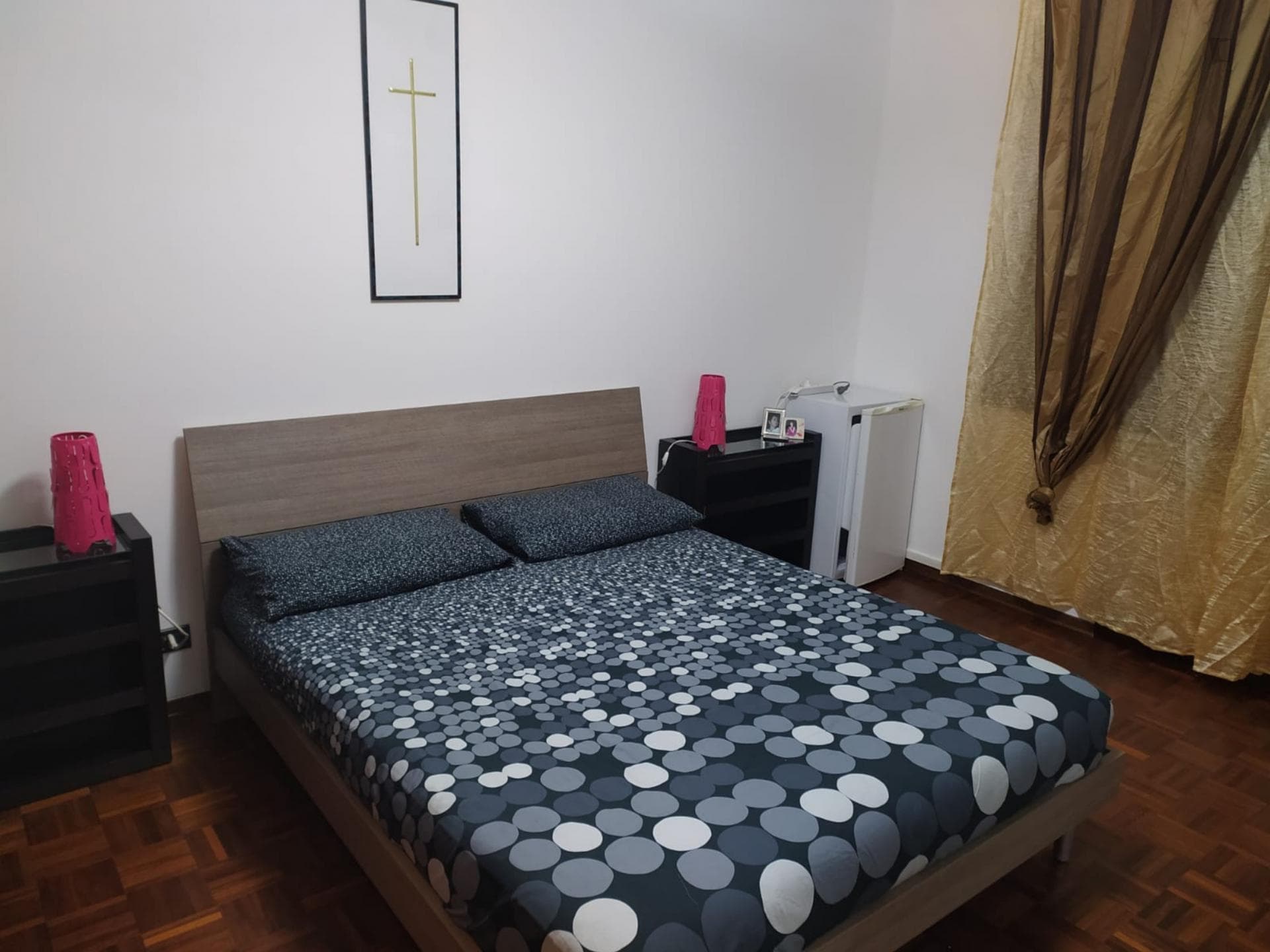 Bedroom in a shared apartment in a quiet area near Bologna photo 1