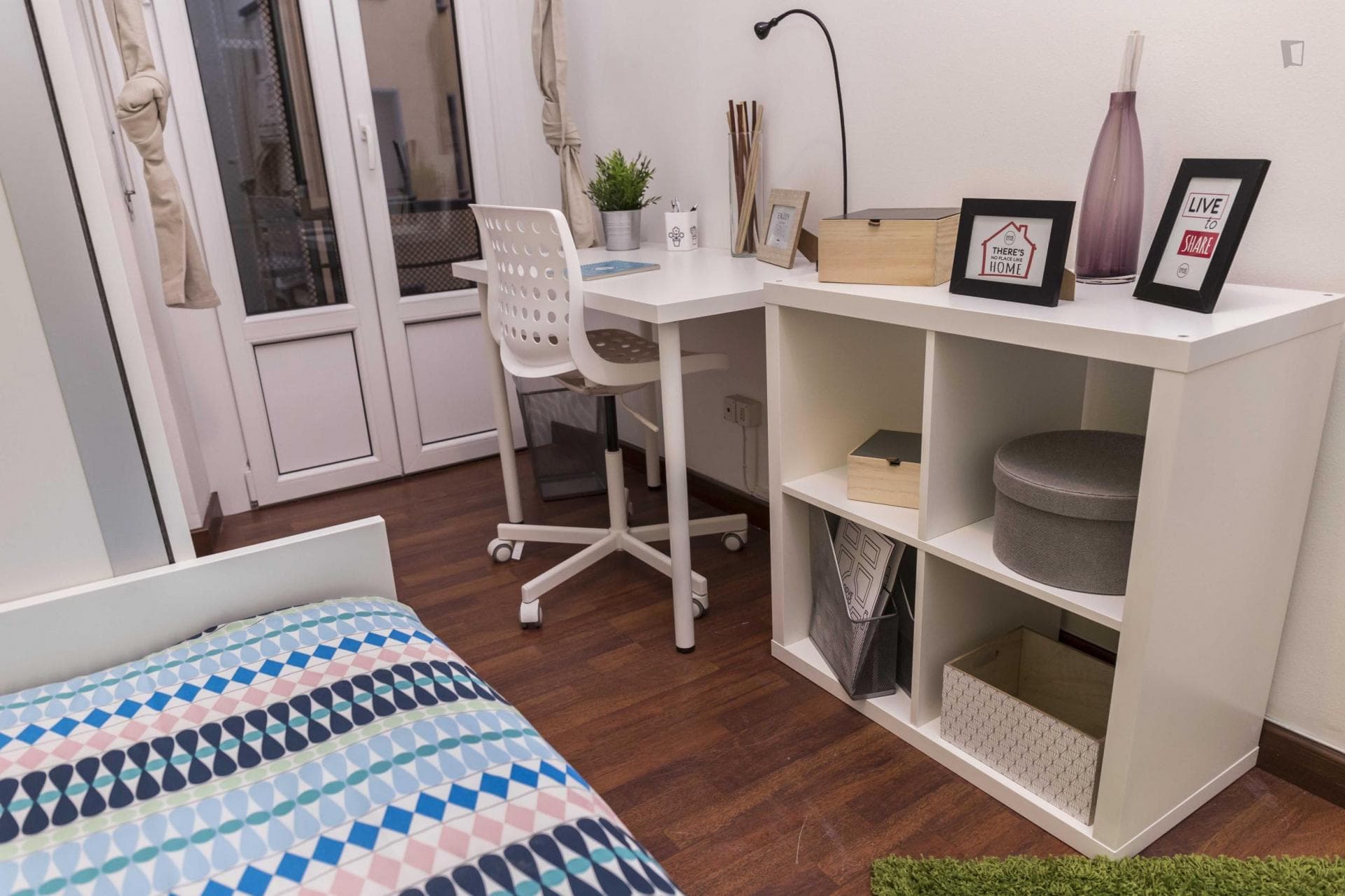 Chic single bedroom near Milano Centrale train station photo 1