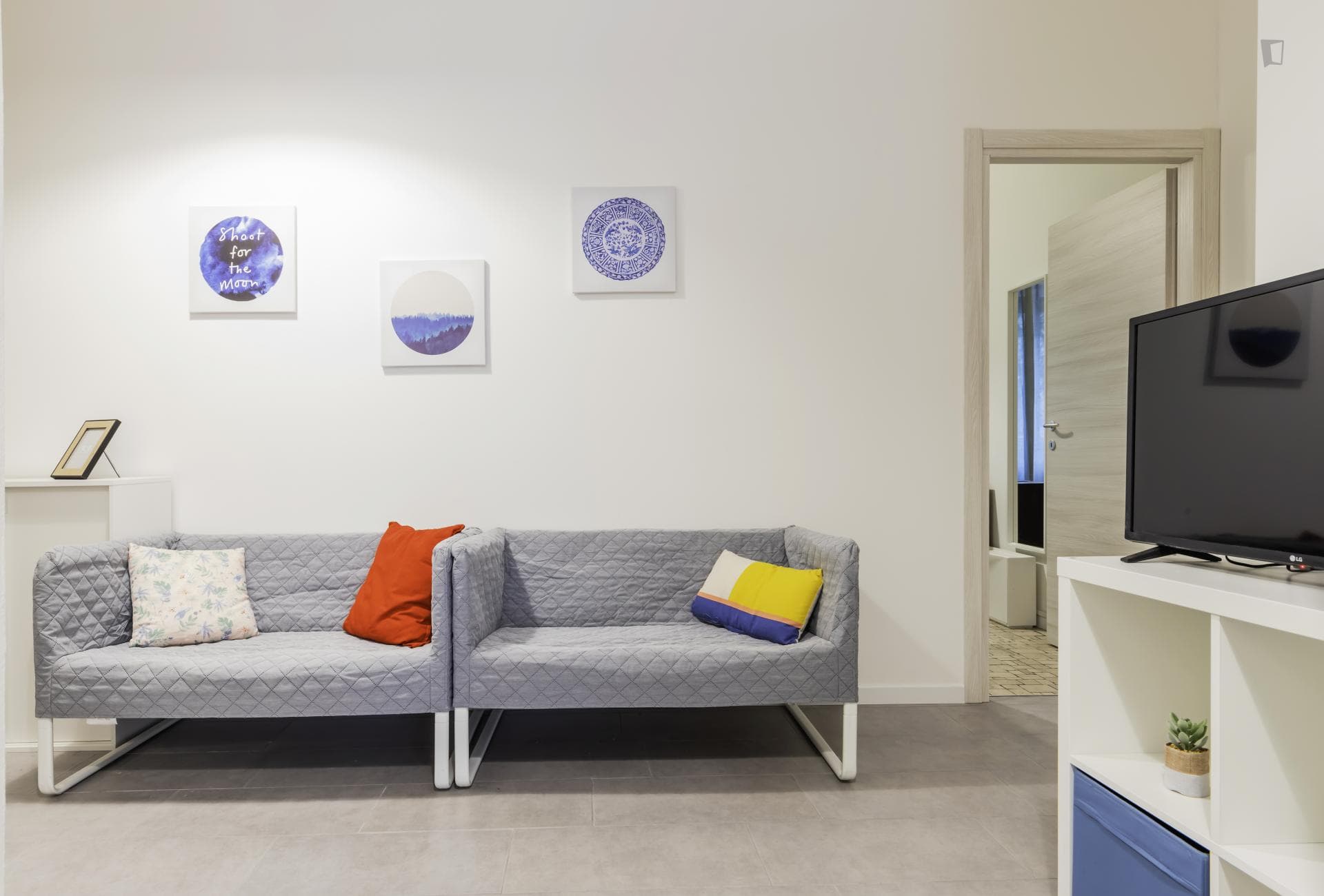 Property photo thumbnail