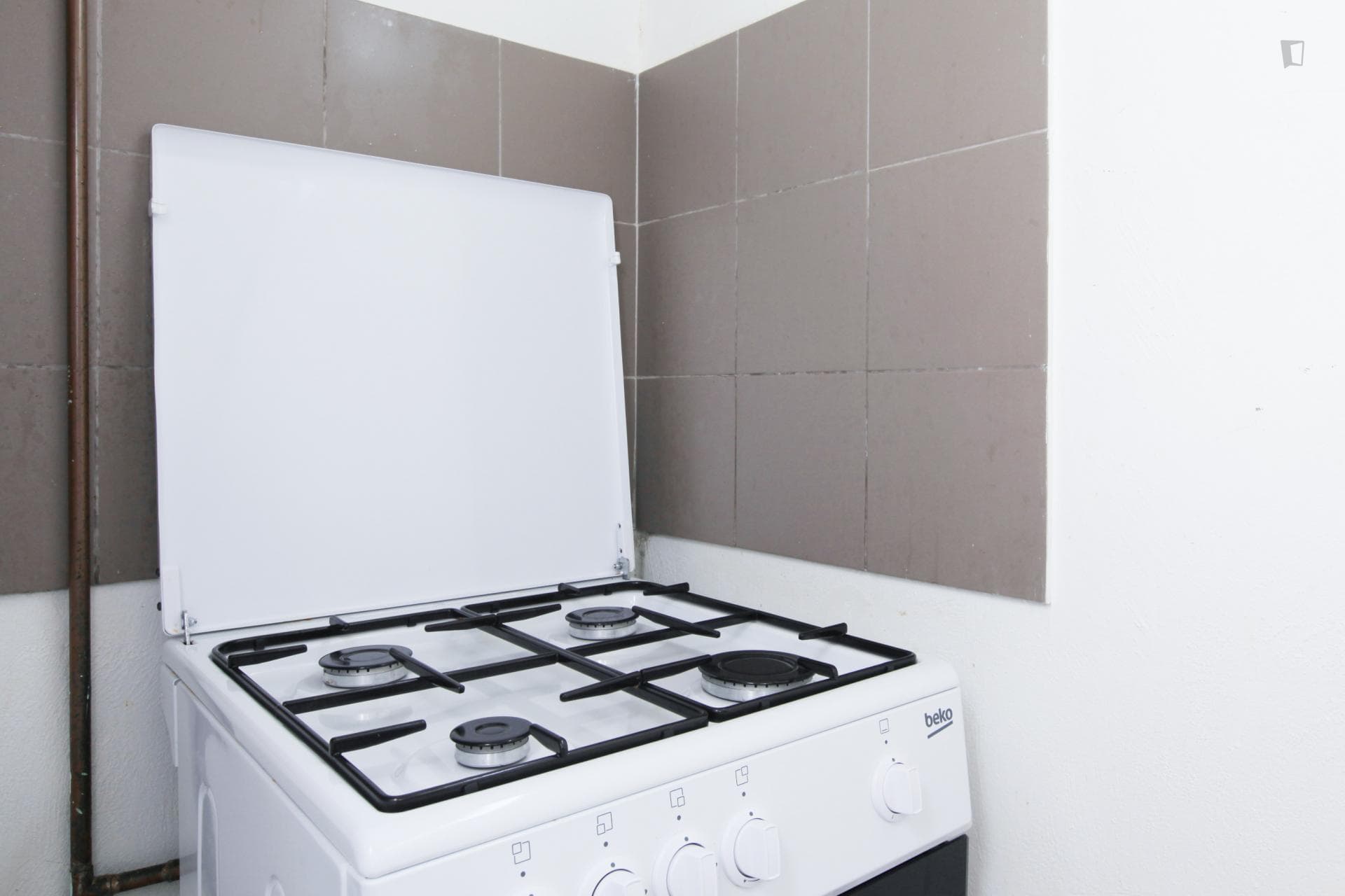 Bright one-bedroom flat close to NABA photo 1