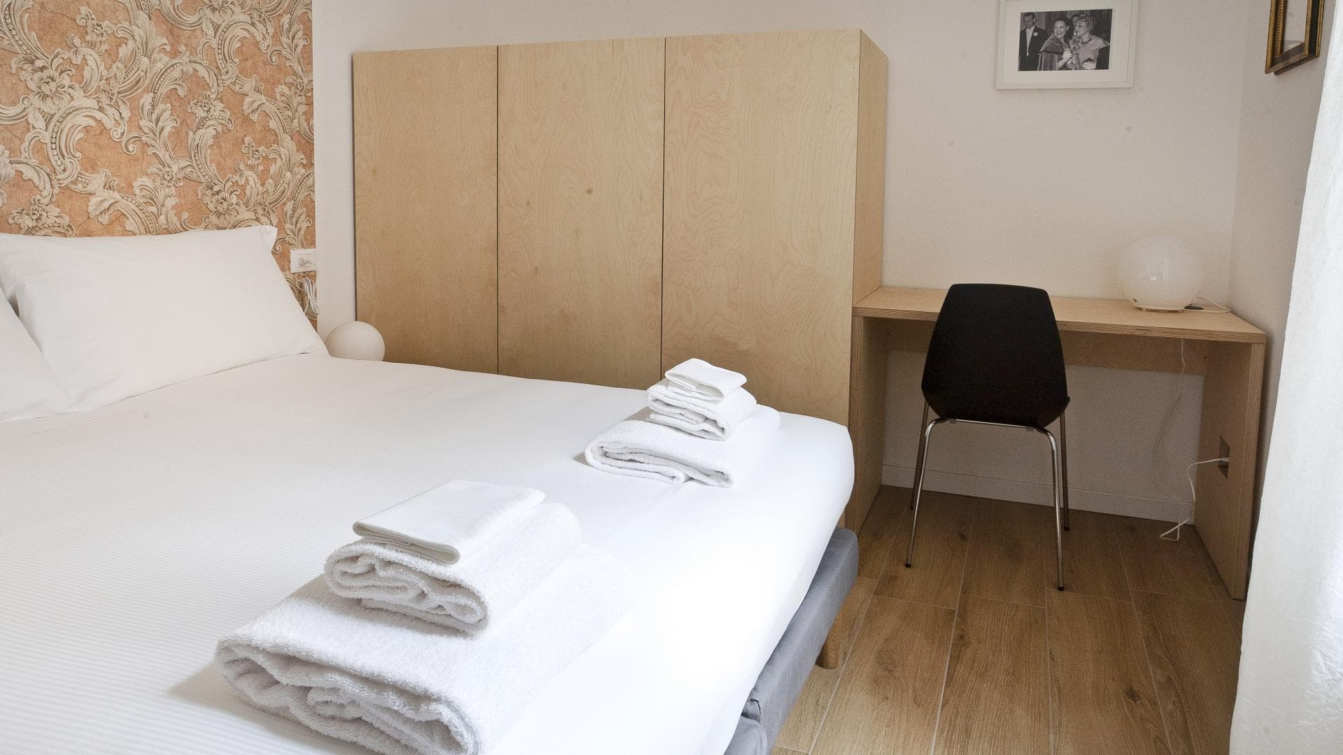 Welcoming 1-bedroom apartment near the famous Stazione Centrale neighbourhood photo 1