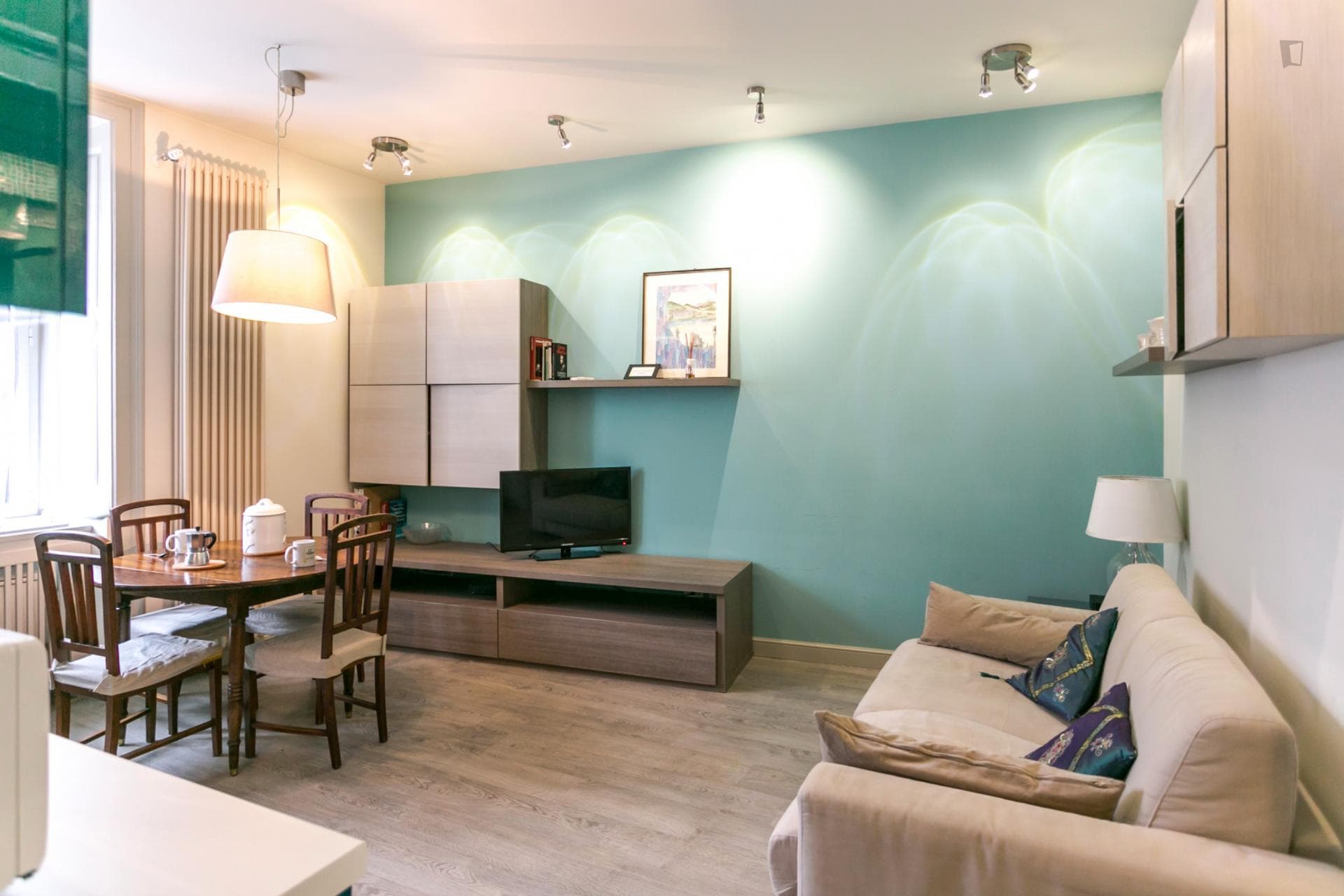 Property photo thumbnail