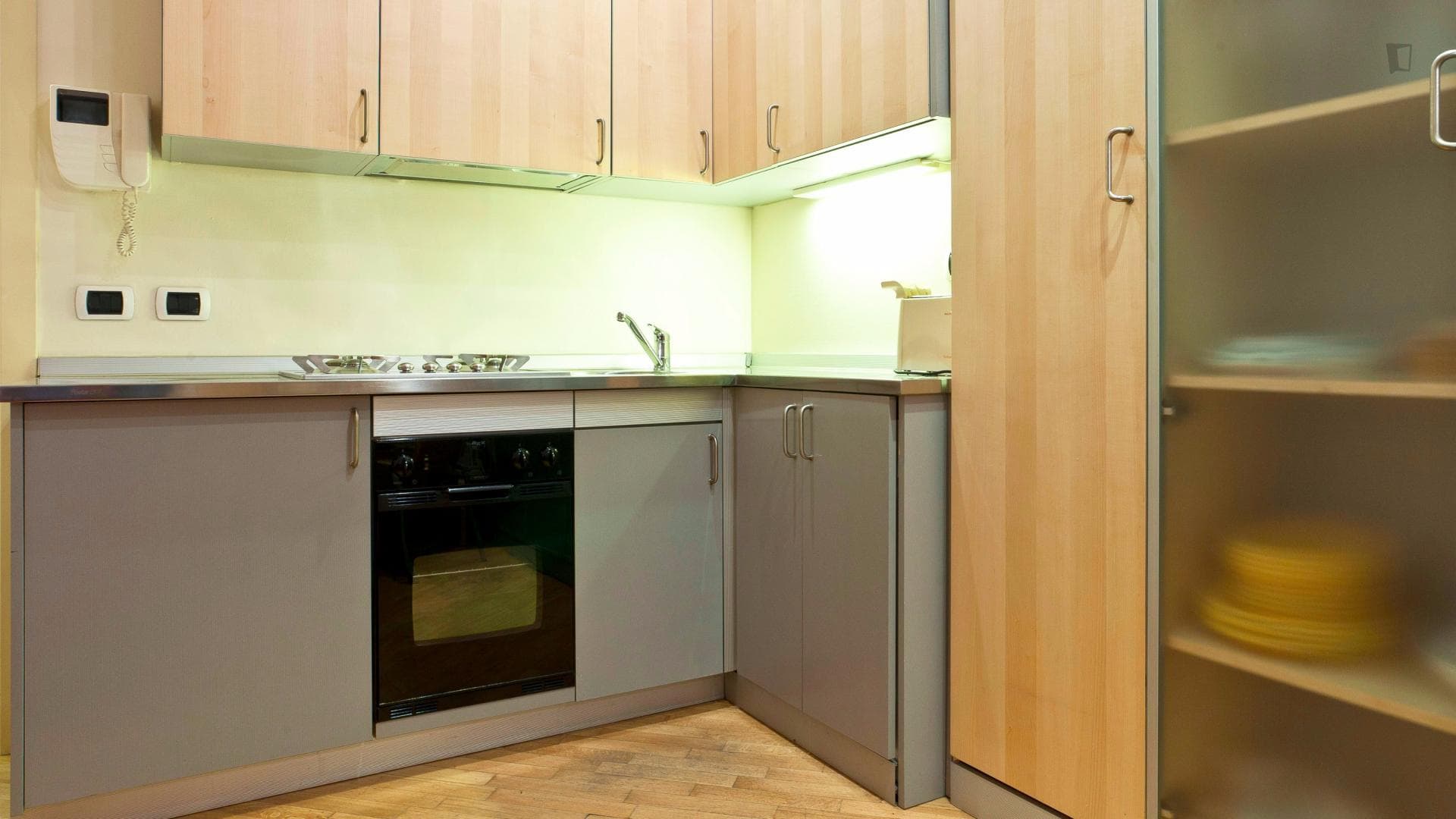 Delightful apartment close to the Pinacoteca di Brera photo 1