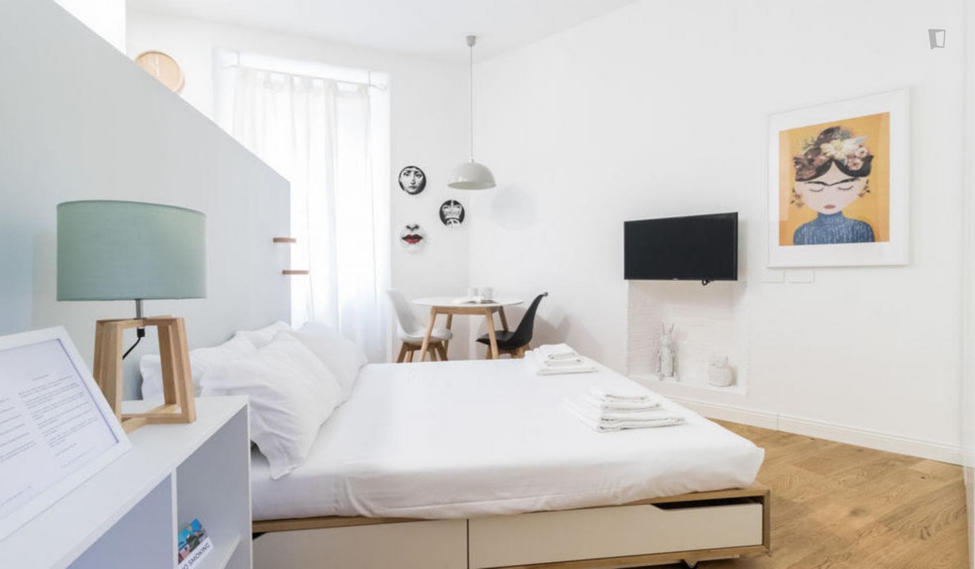 Very charming studio in Porta Garibaldi photo 1