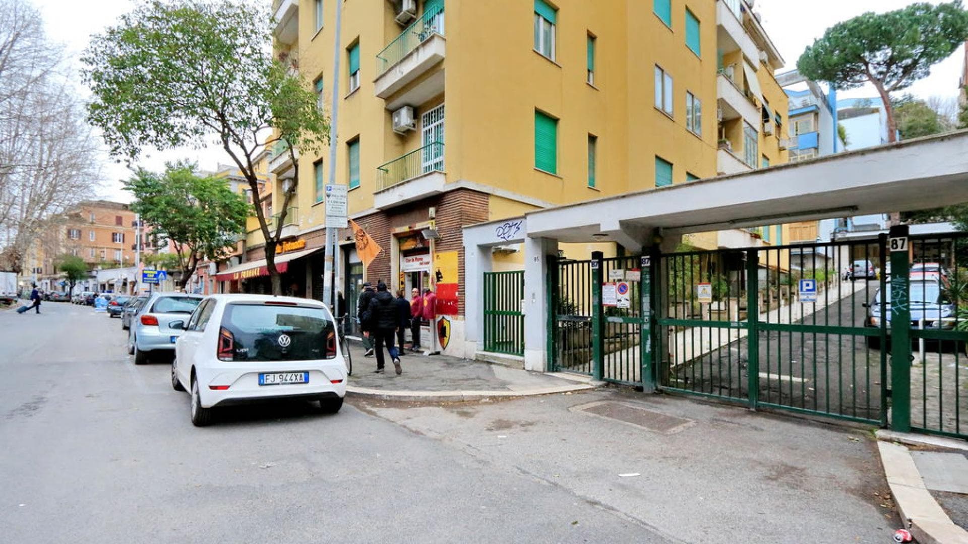 Property photo thumbnail