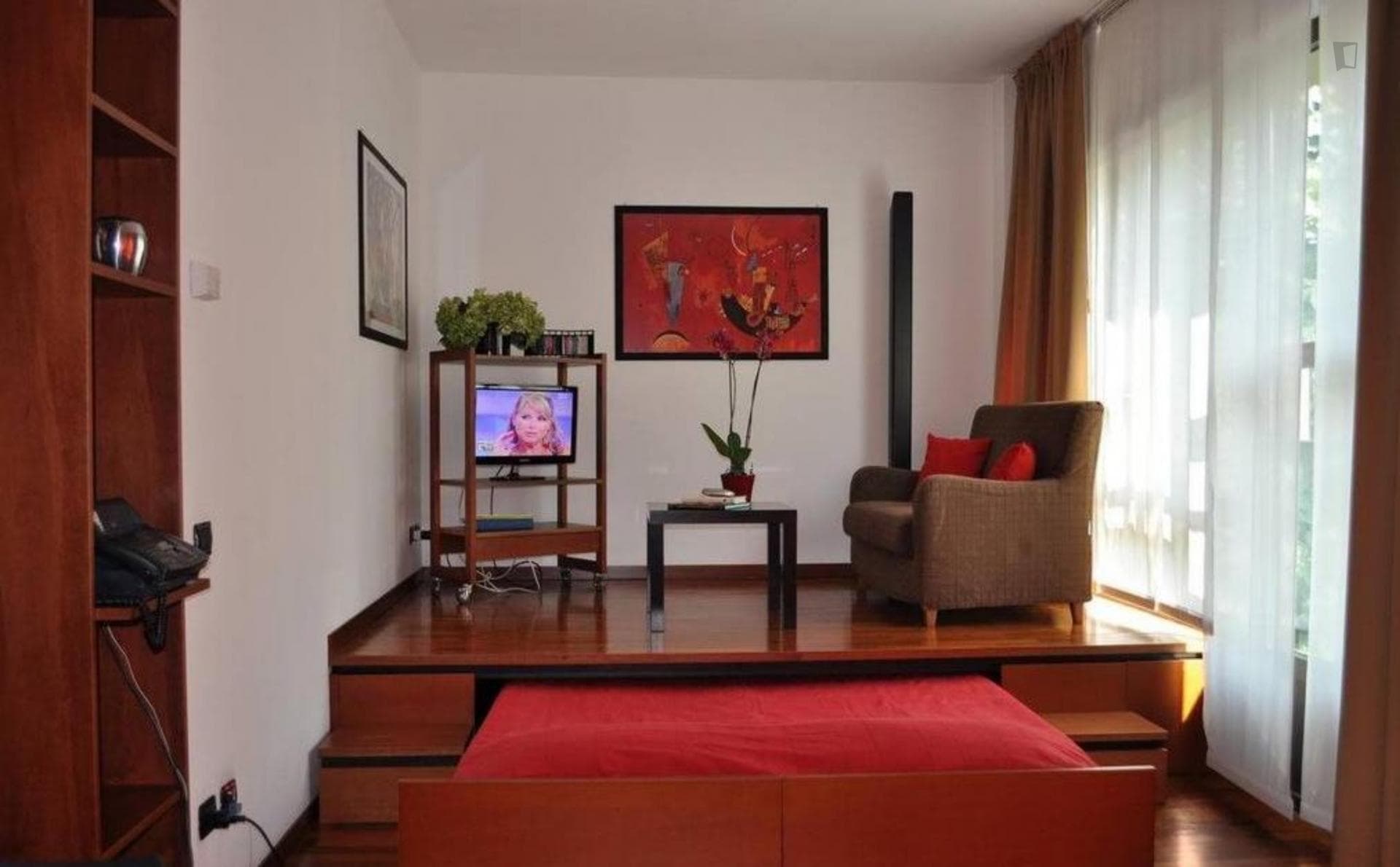 Impressive Studio Close to Fiera photo 1