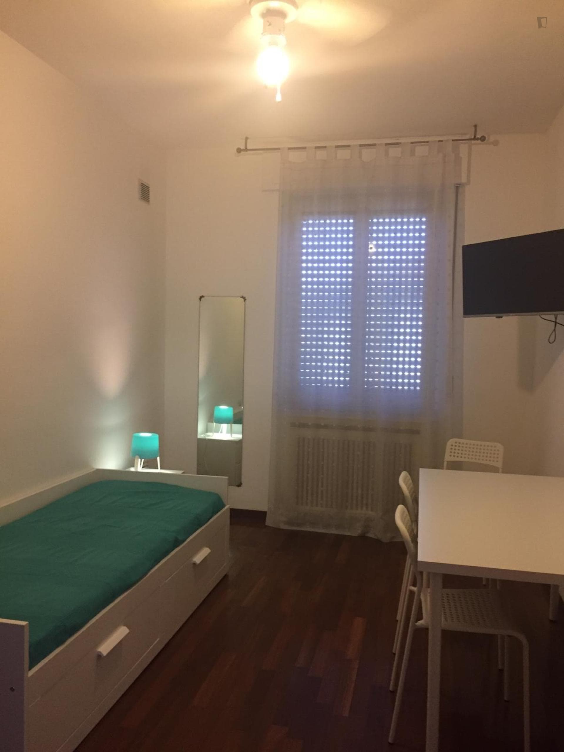 Single bedroom in Apartment photo 1