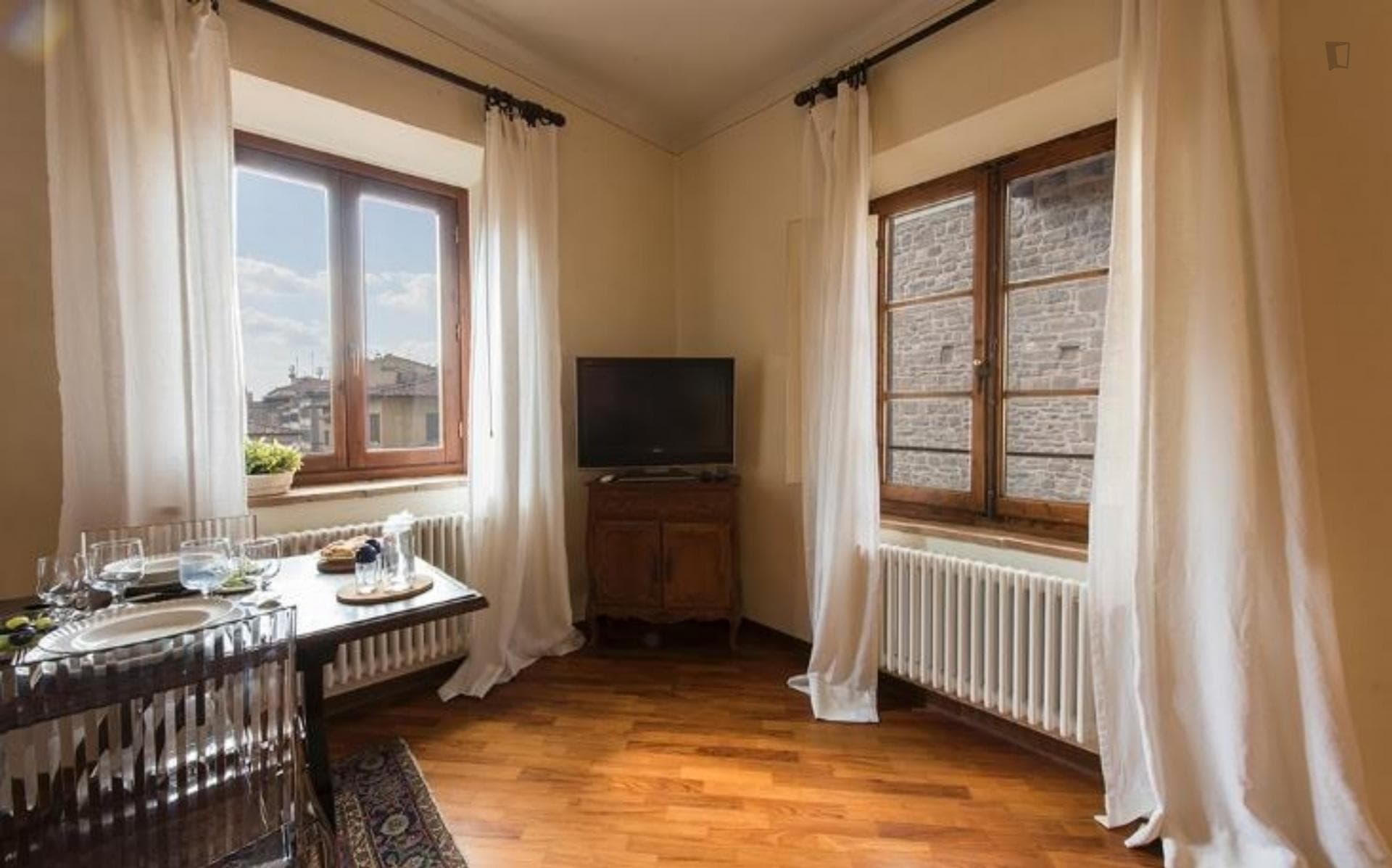 Admirable 1-bedroom apartment in Piazza della Signoria photo 1