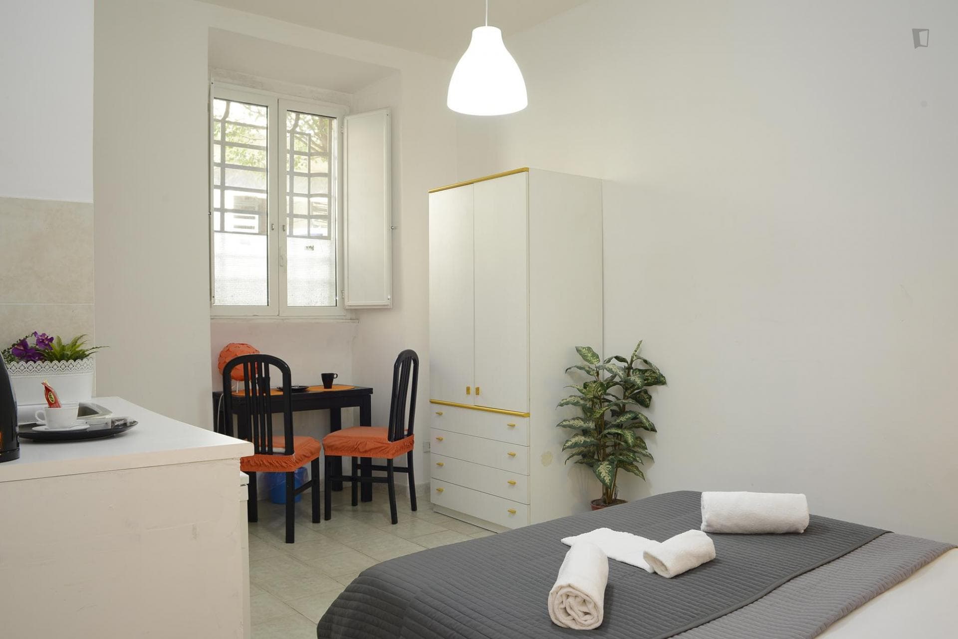 Compact studio in central Quartiere IX Appio Latino photo 1