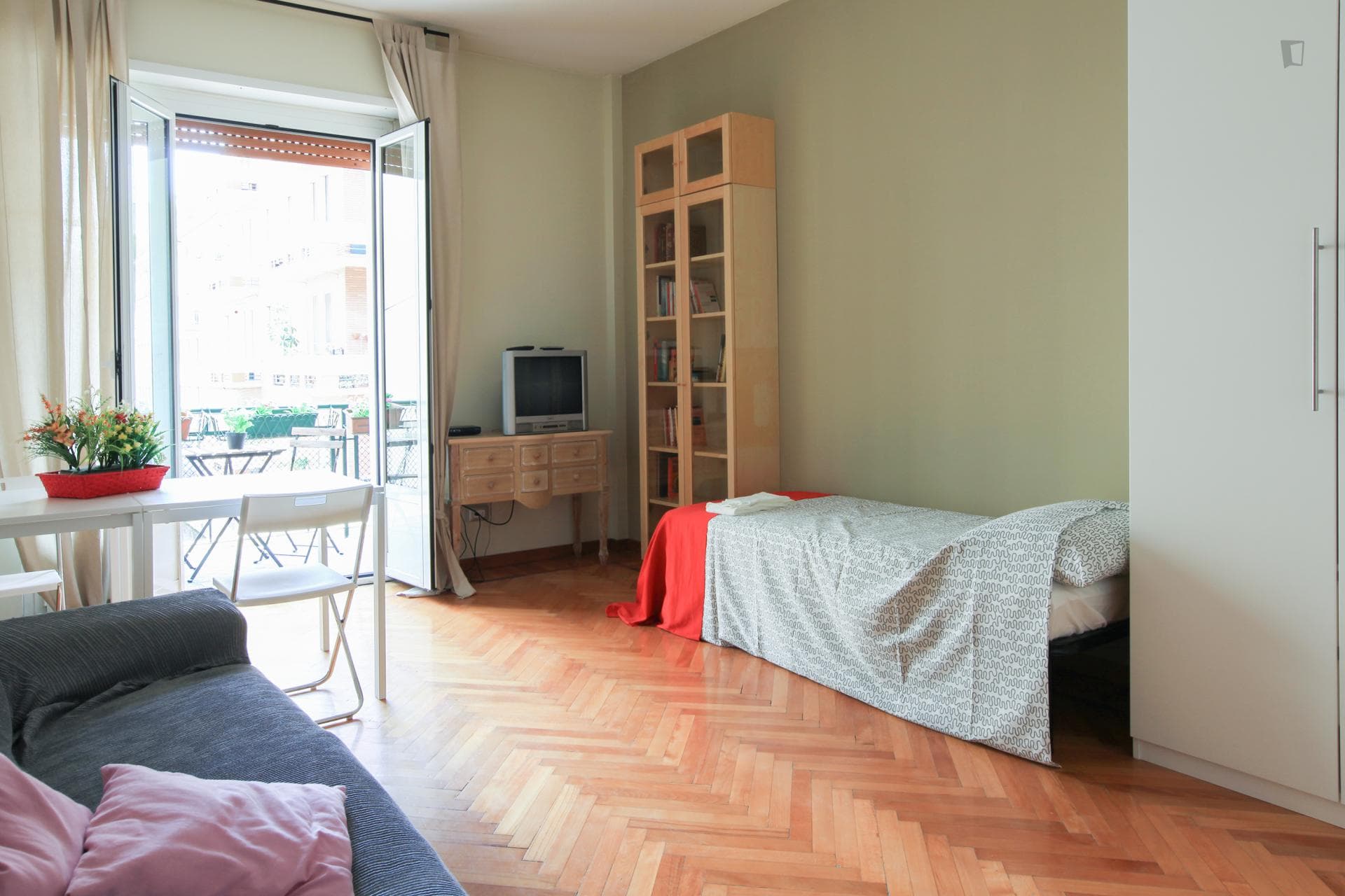 Admirable twin bedroom in Tortona-Savona photo 1