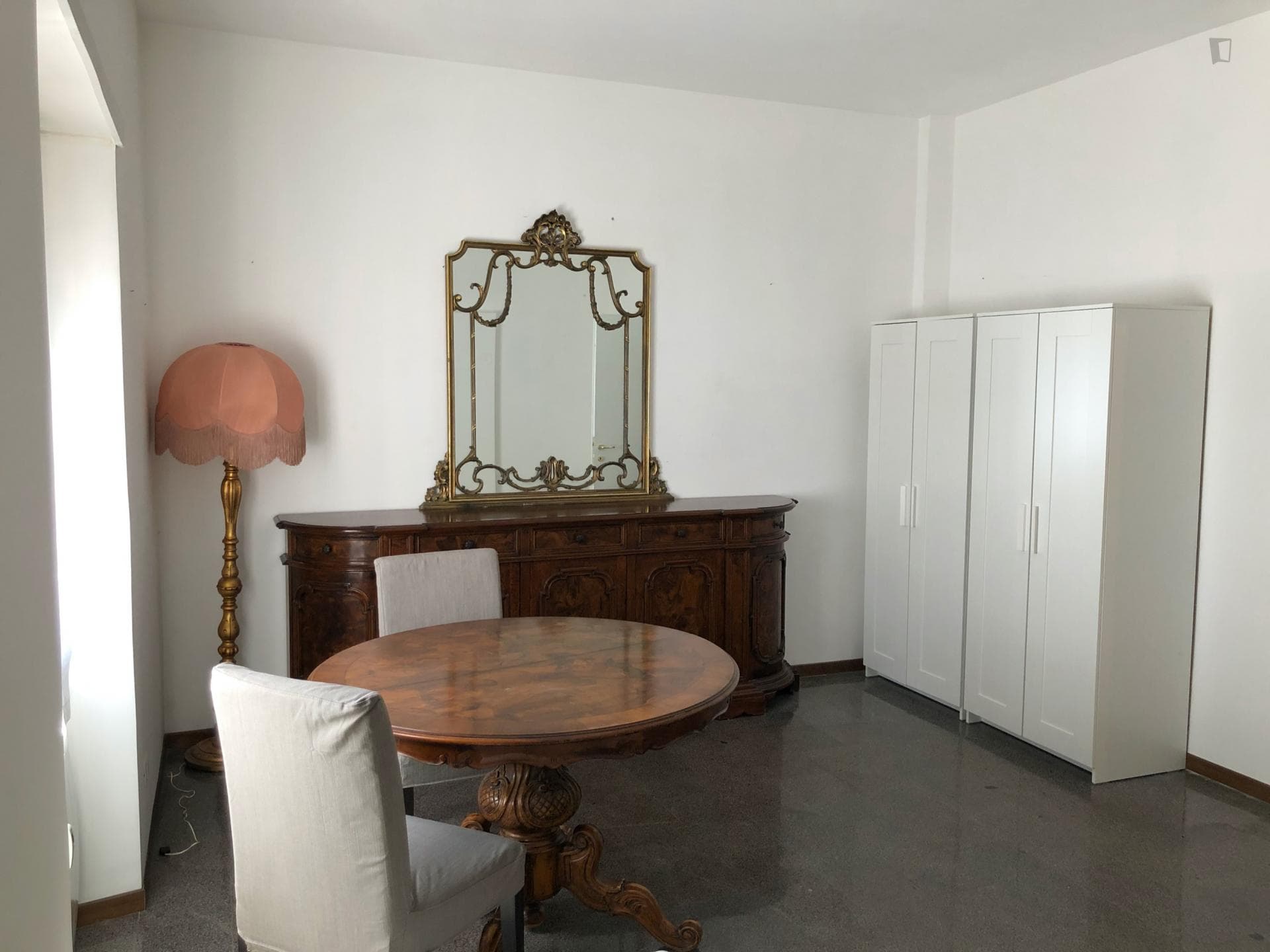Twin ensuite bedroom in a 4-bedroom apartment near Roma Prenestina train station photo 1