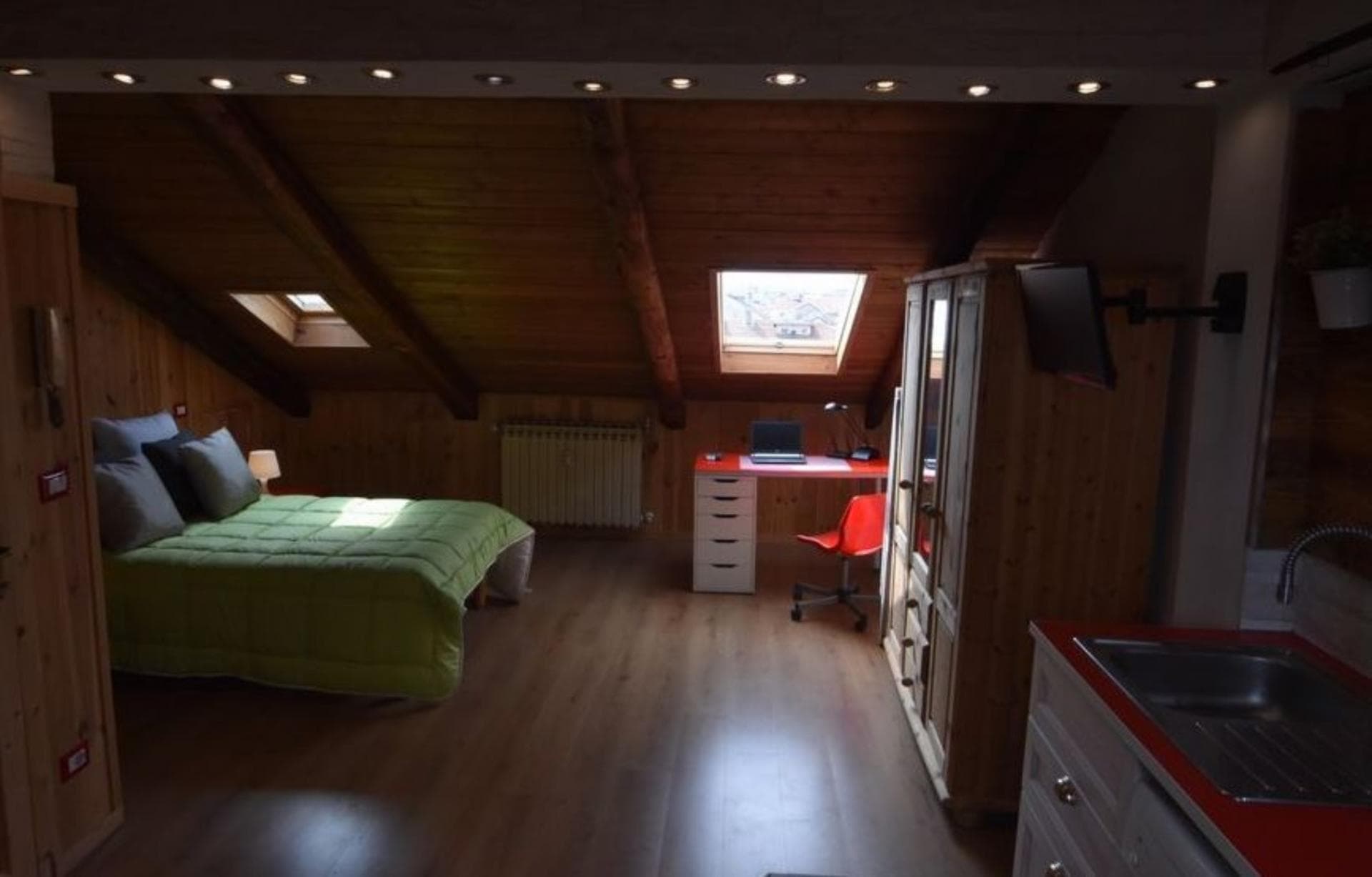 Property photo thumbnail