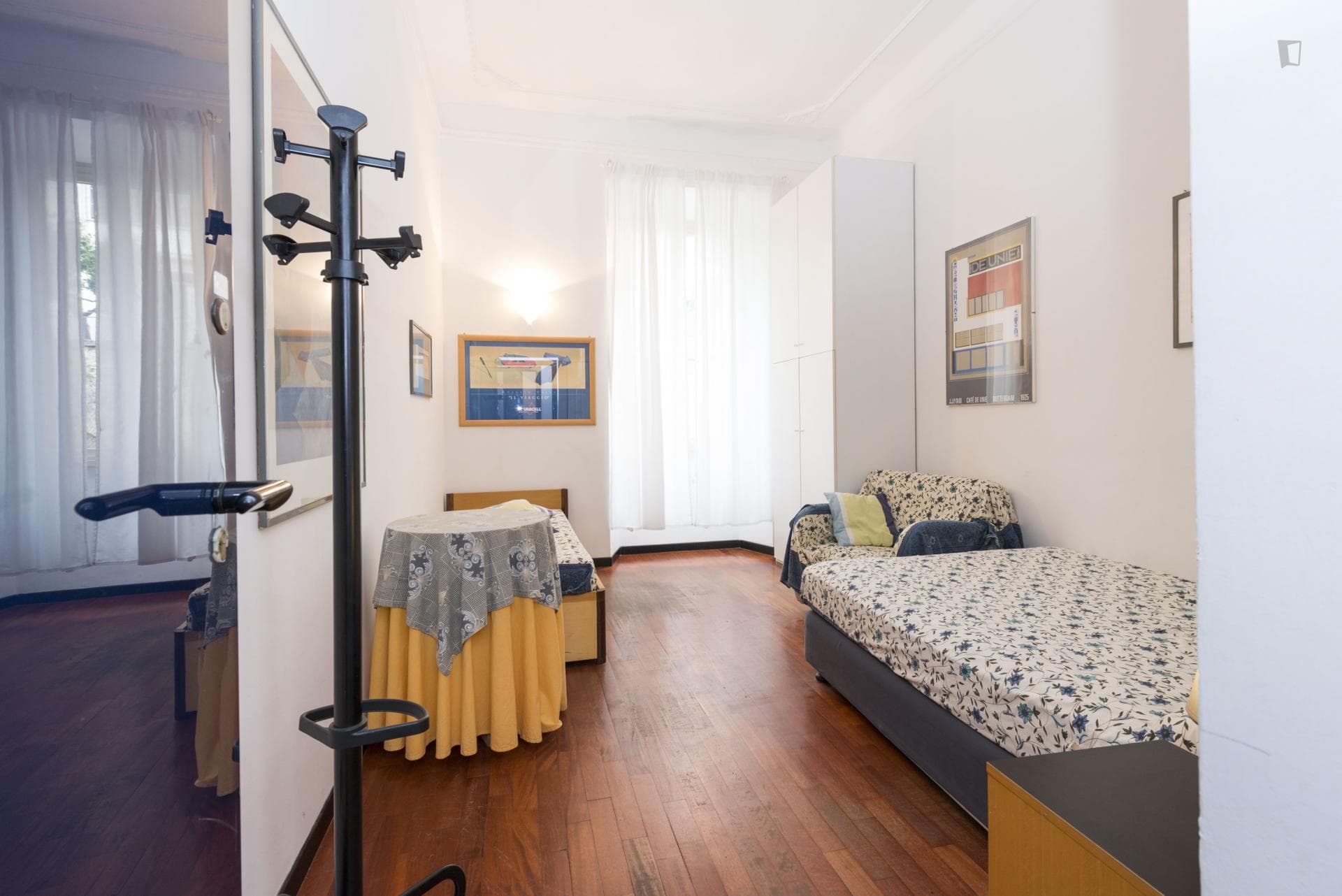 Modern 3-bedroom apartment located in Trastevere photo 1