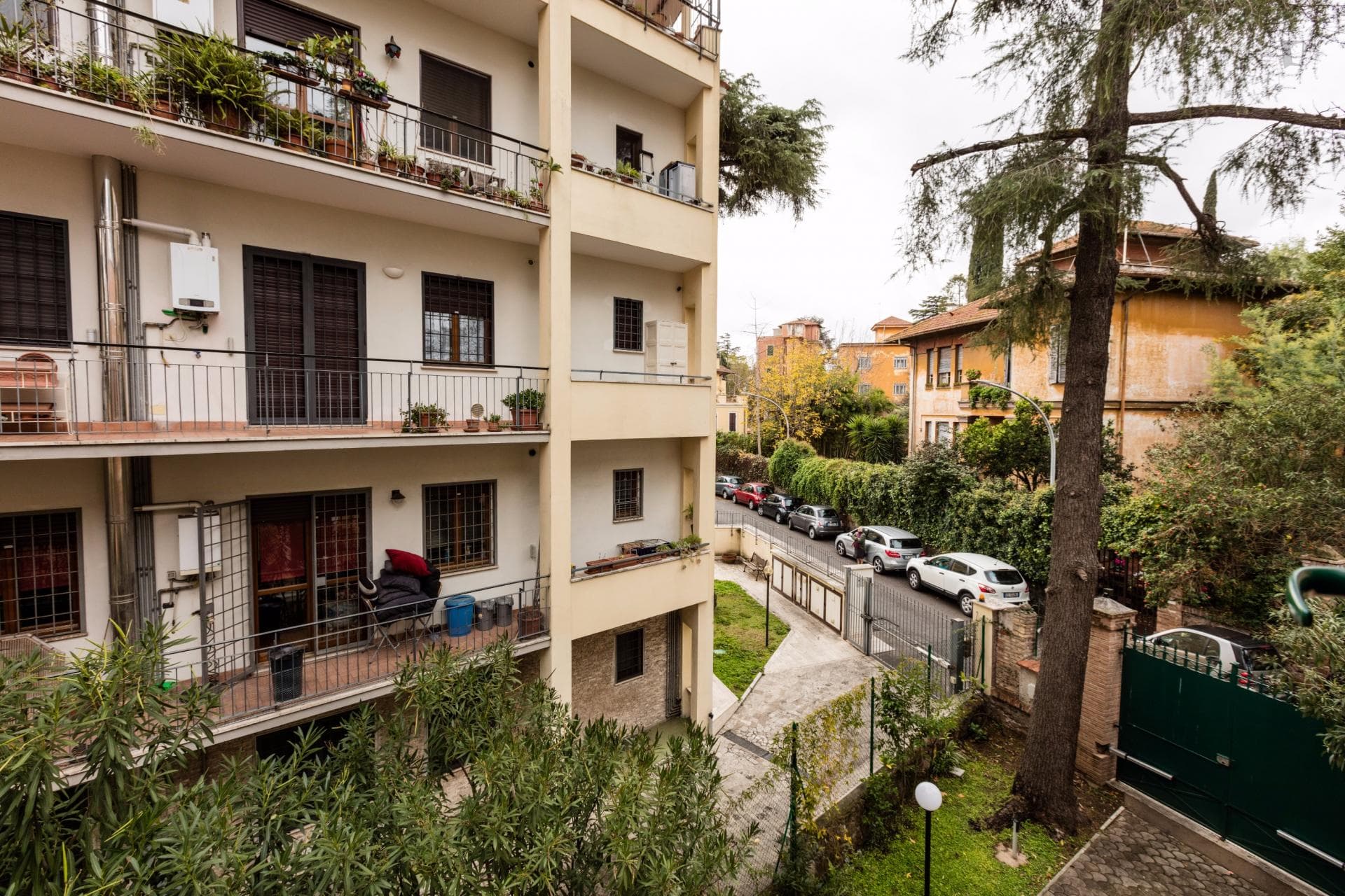 Property photo thumbnail
