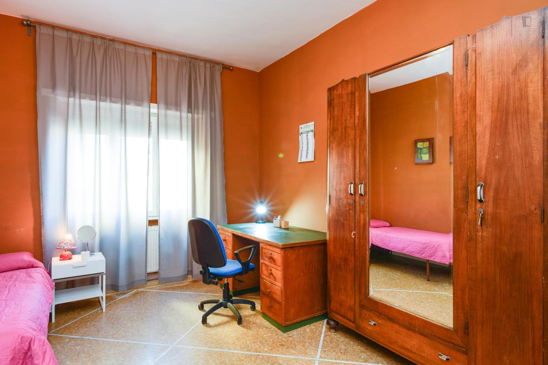 Fancy single bedroom in Ostiense neighbourhood photo 1