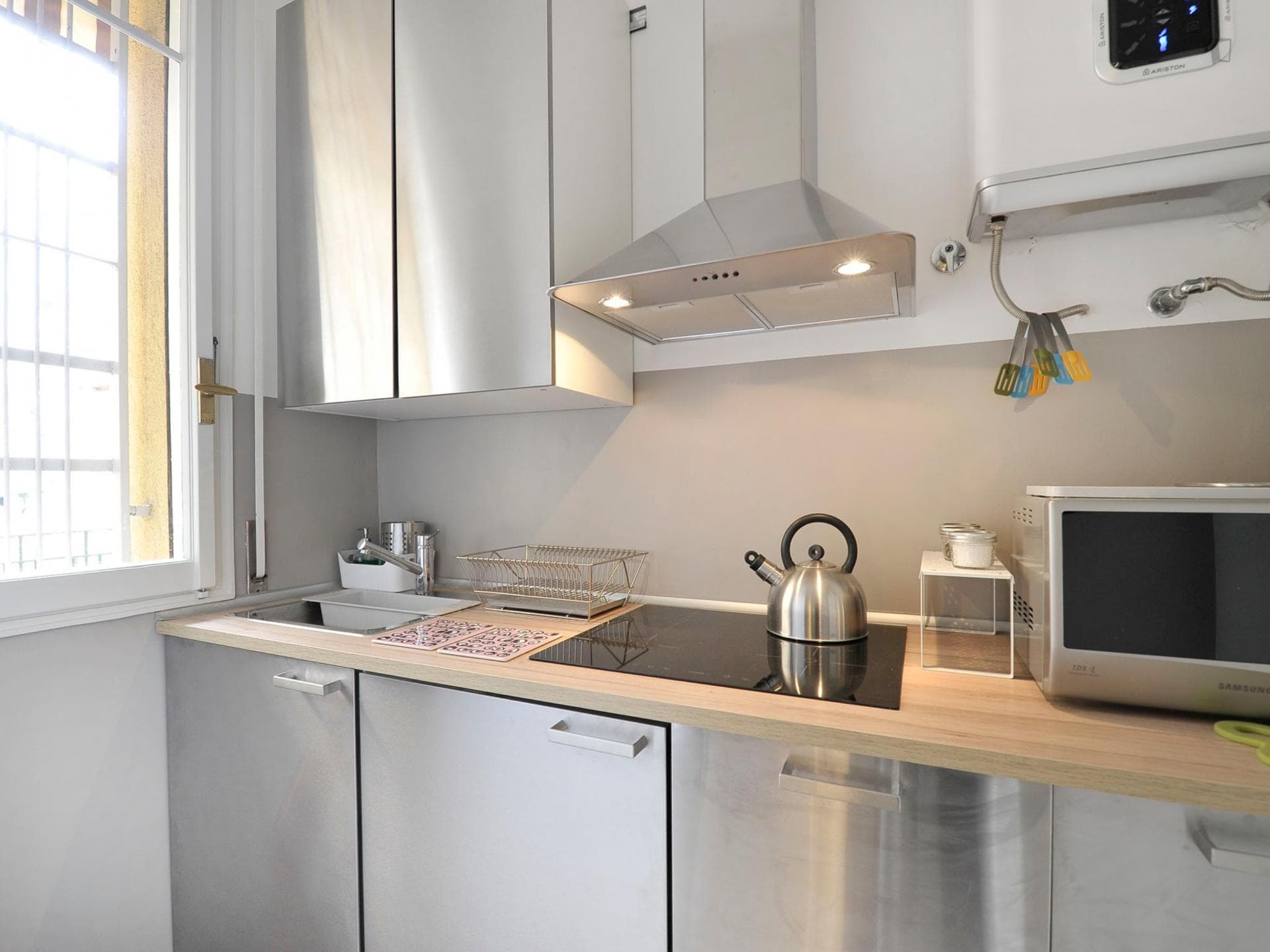Cool 3-bedroom apartment near Alma Mater Studiorum - Università di Bologna photo 1