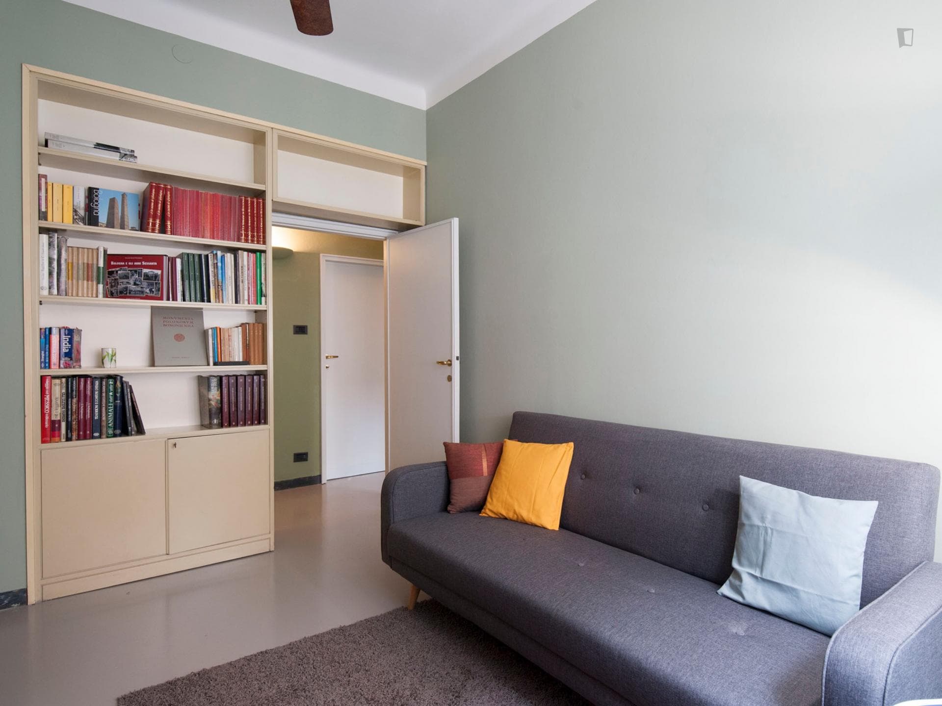Property photo thumbnail