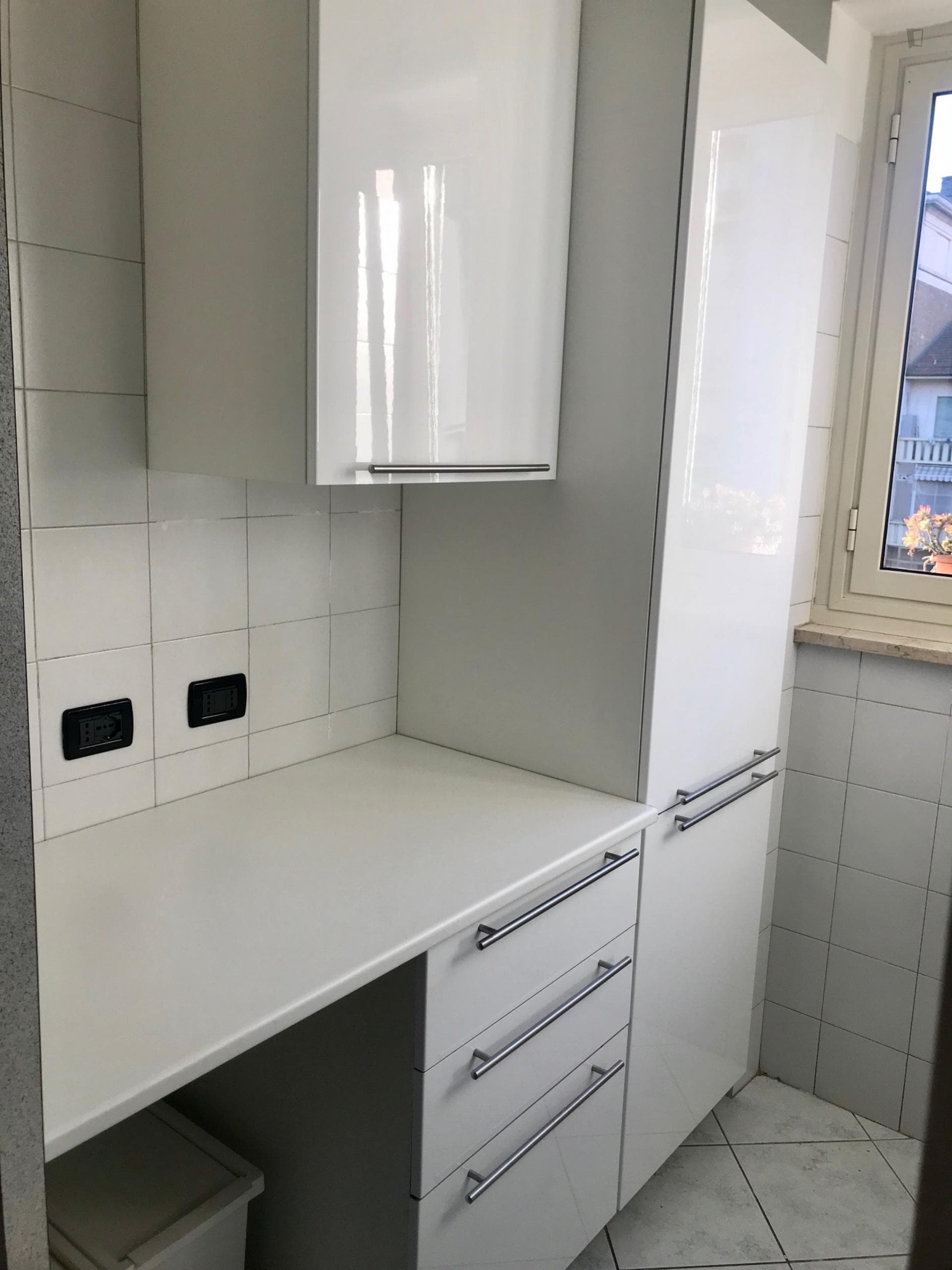 Homely 2-bedroom apartment close to School of Management and Economics photo 1