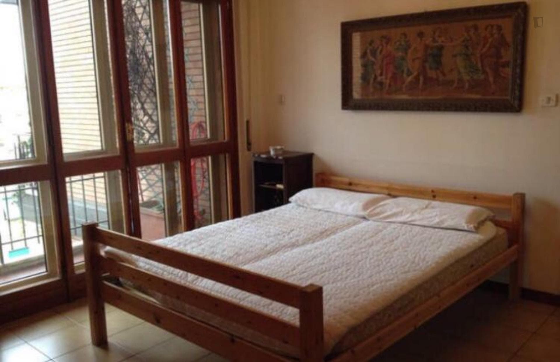 Sunny big room in Firenze photo 1