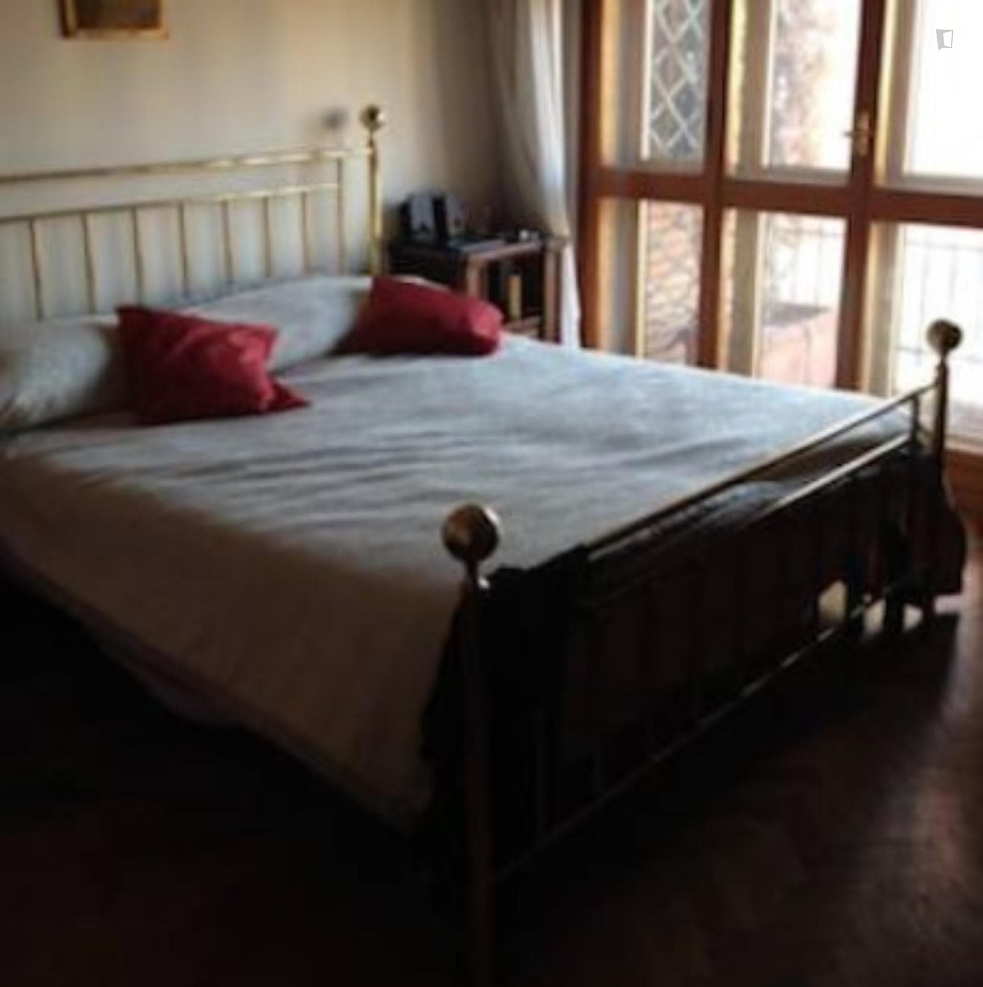Big elegant room in Florence photo 1