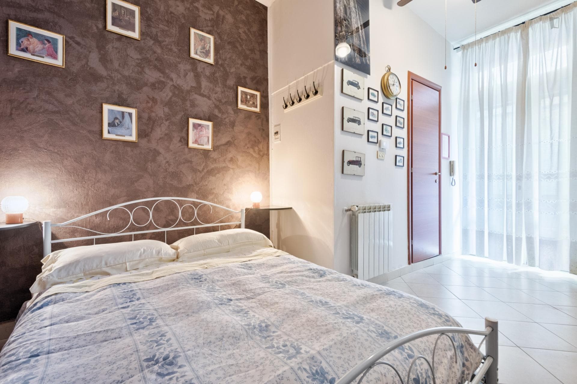 Modern studio near the Spezia metro photo 1