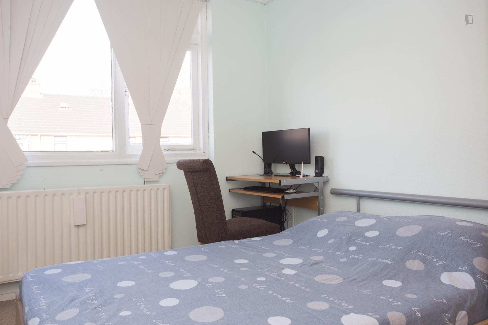 Fantastic single bedroom near Graskruid tube station photo 1