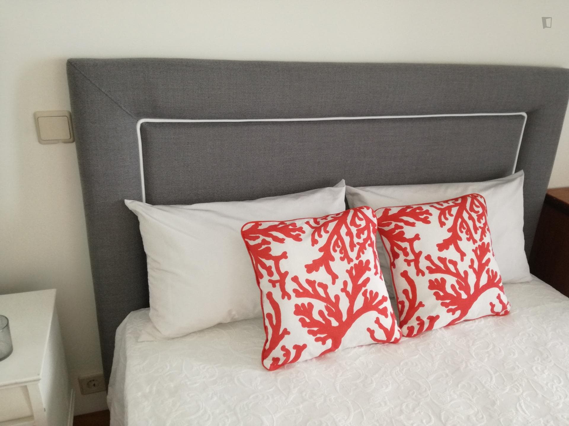 Appealing double bedroom close to Universidade do Minho photo 1