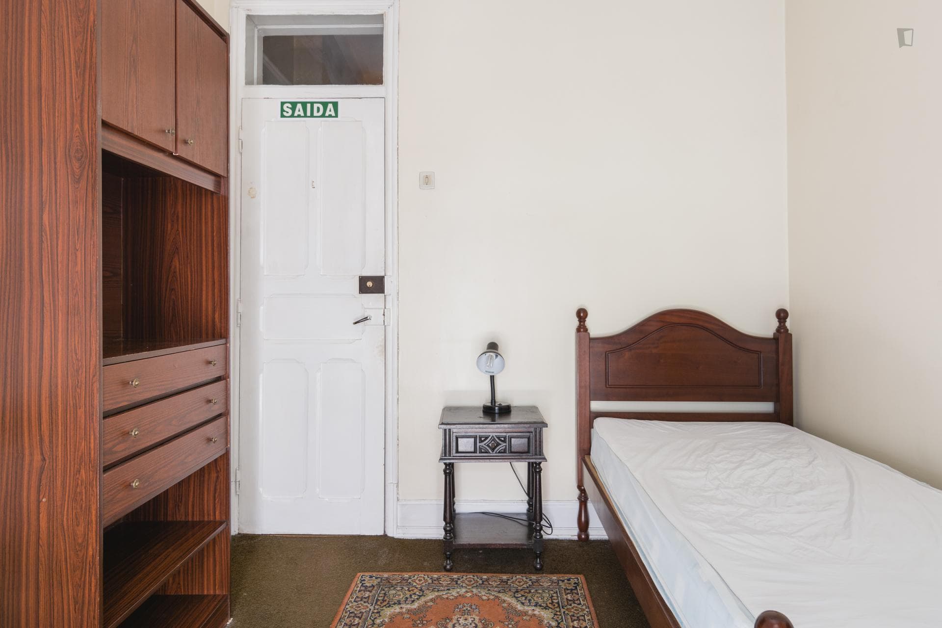 Single bedroom near Universidade de Lisboa photo 1