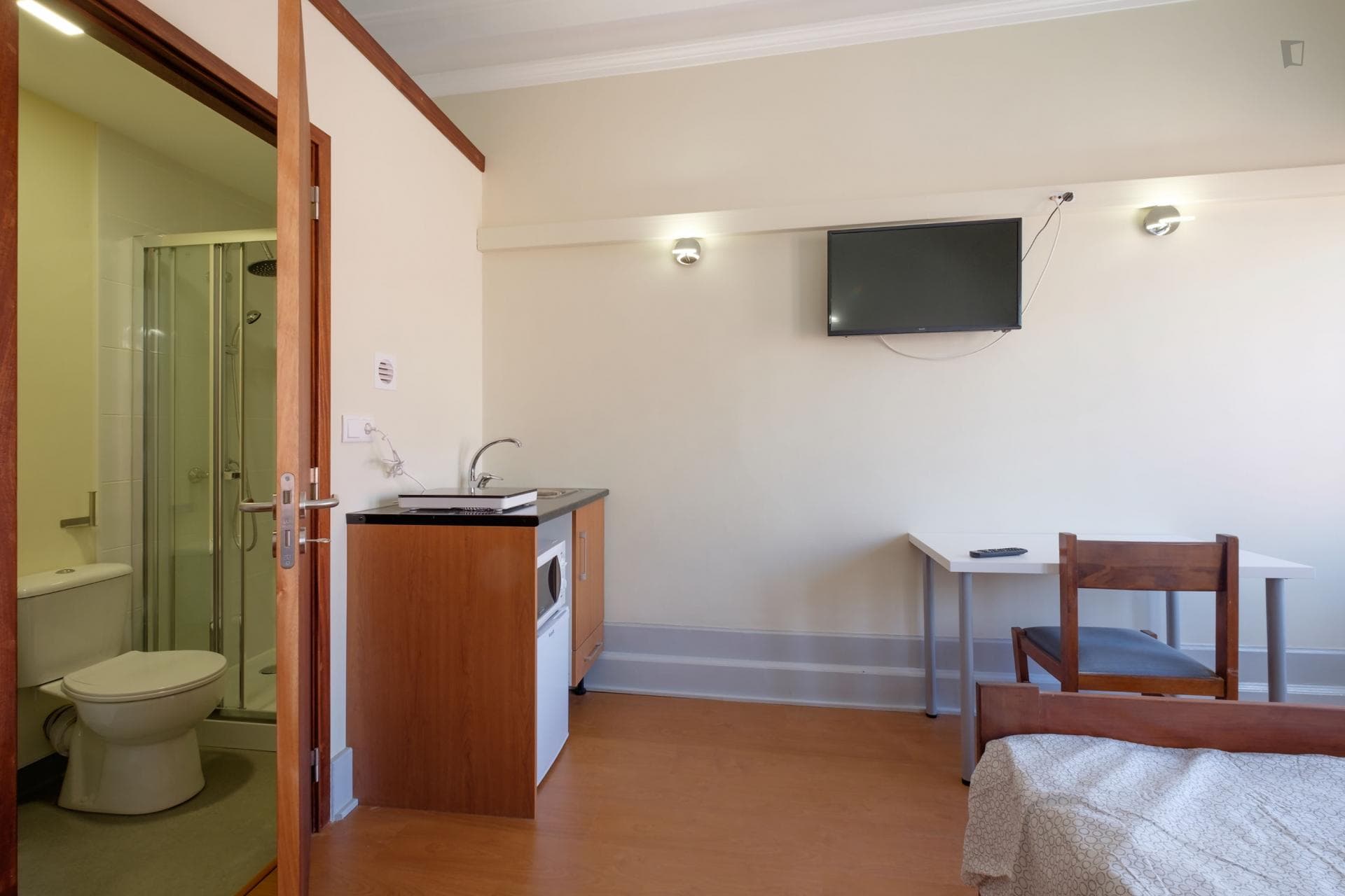 Property photo thumbnail