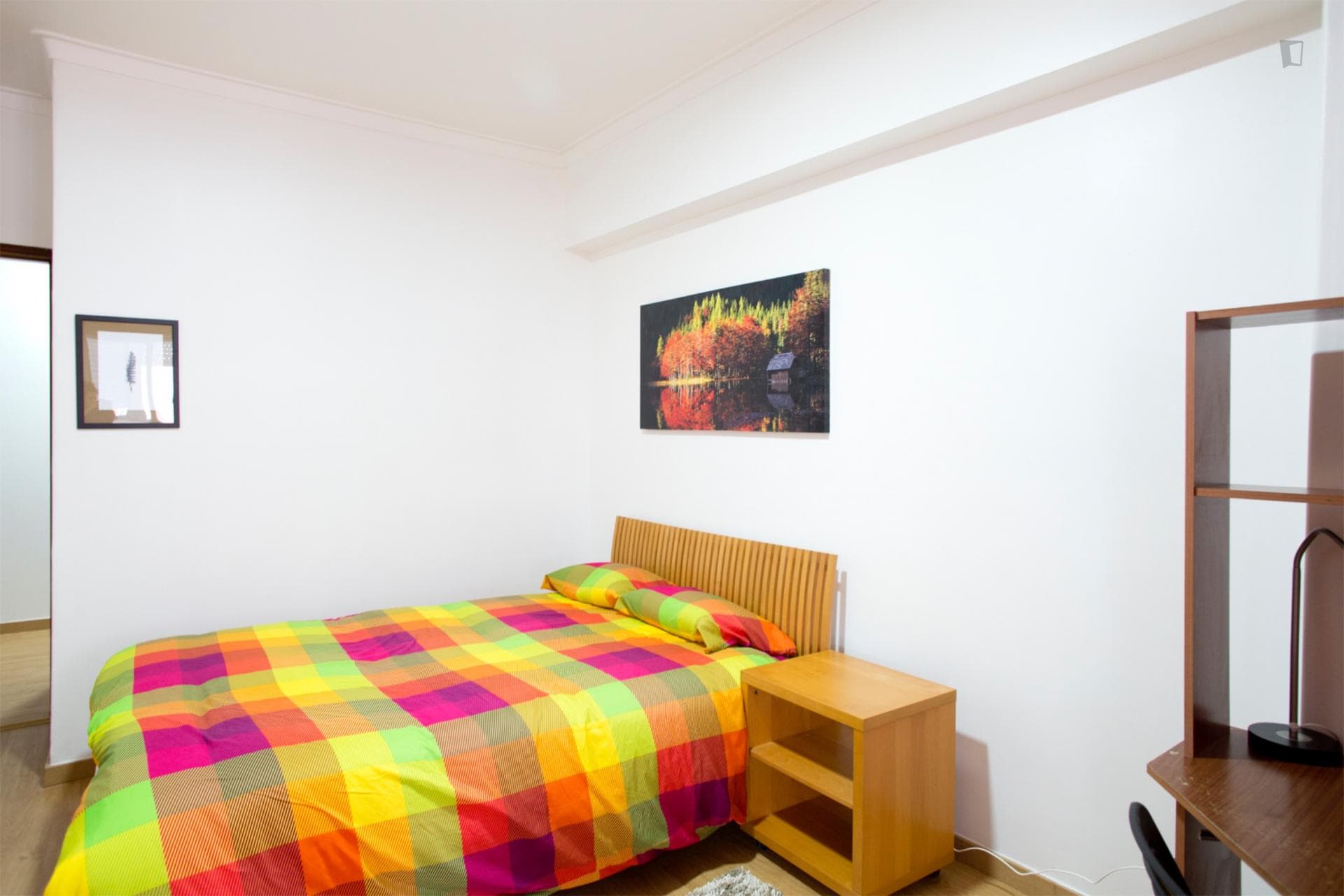 Cushy modern room next to Metro station, Universites, Colombo shopping, Benfica photo 1