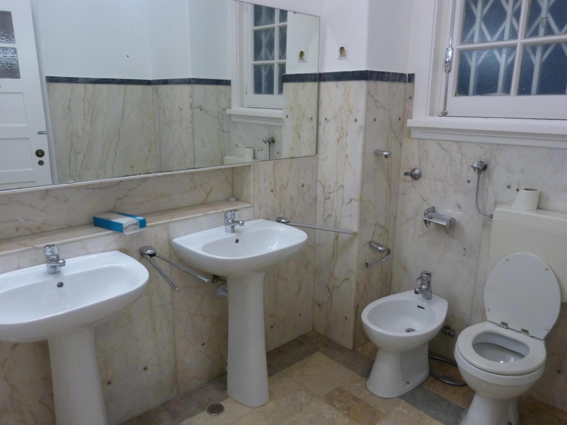 Double bedroom with balcony in Saldanha photo 1