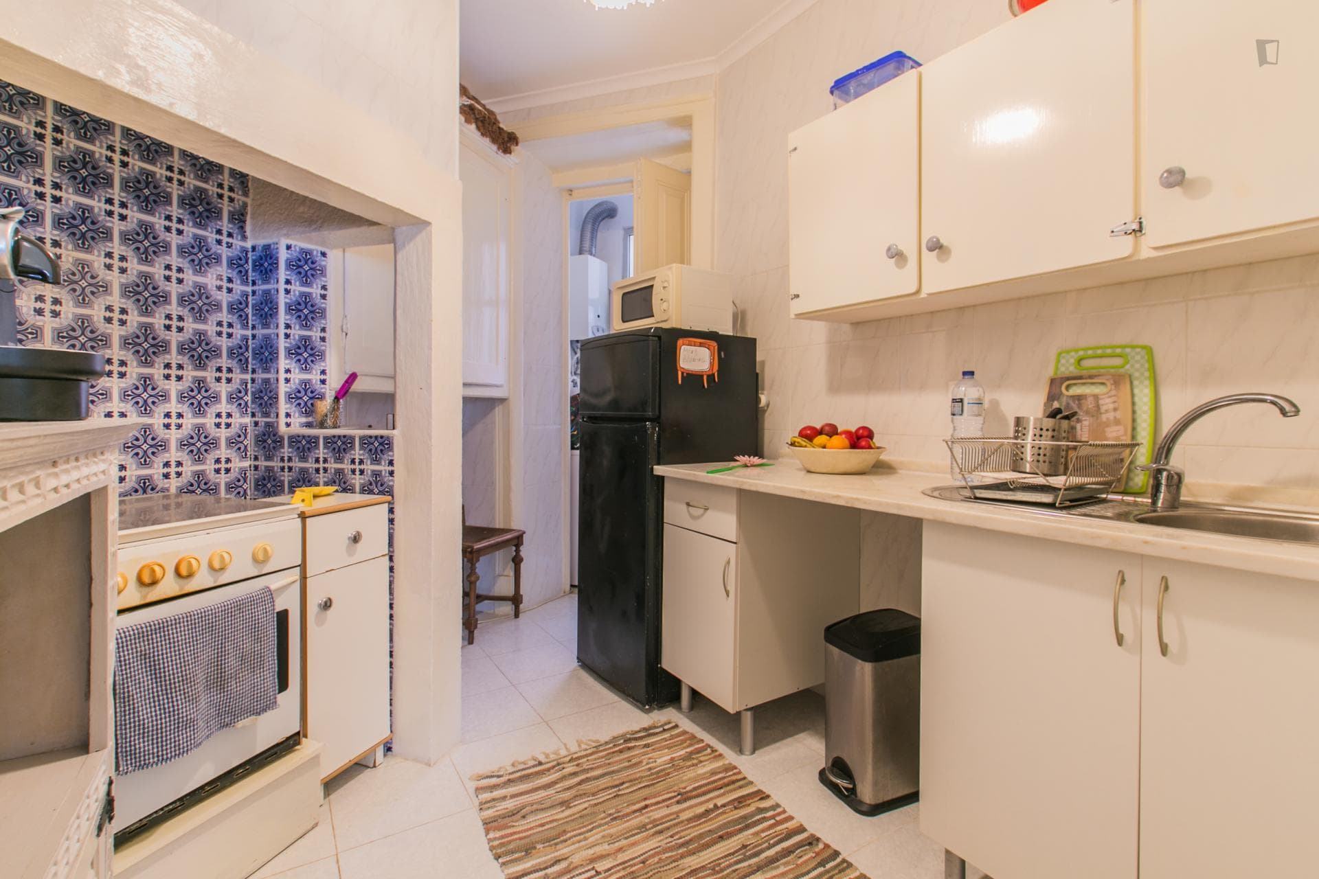 Bright and cosy double bedroom near the Intendente metro photo 1